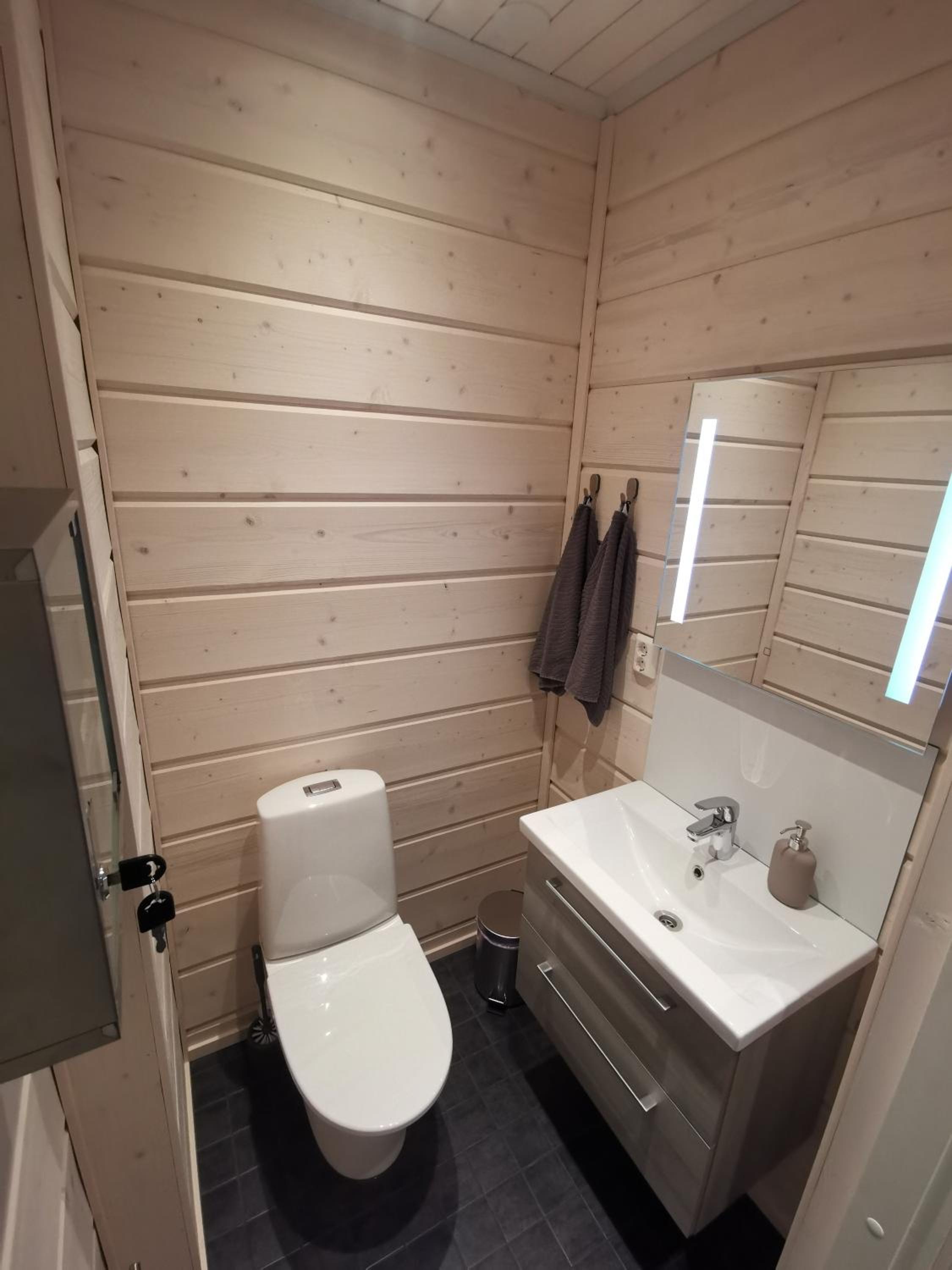Photo 16