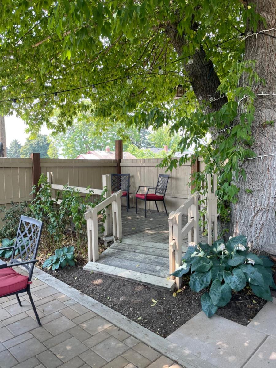 K STREET CARRIAGE HOUSE Studio