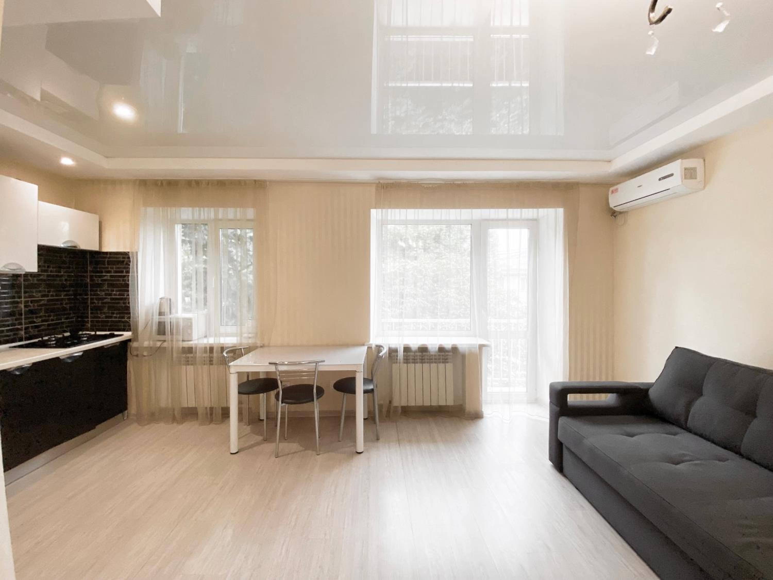 Spacious 1-bedroom near Most City Center