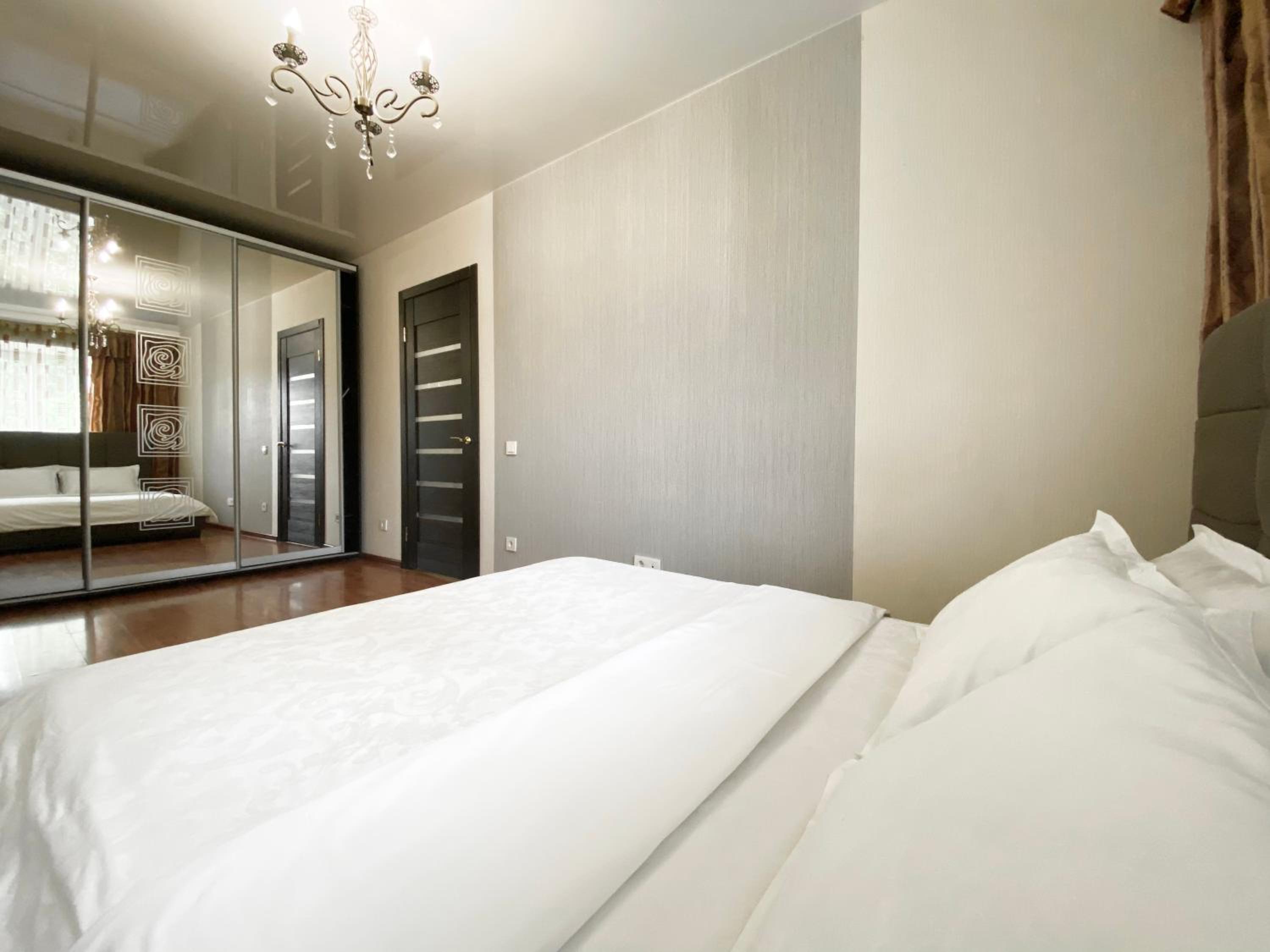 Spacious 1-bedroom near Most City Center