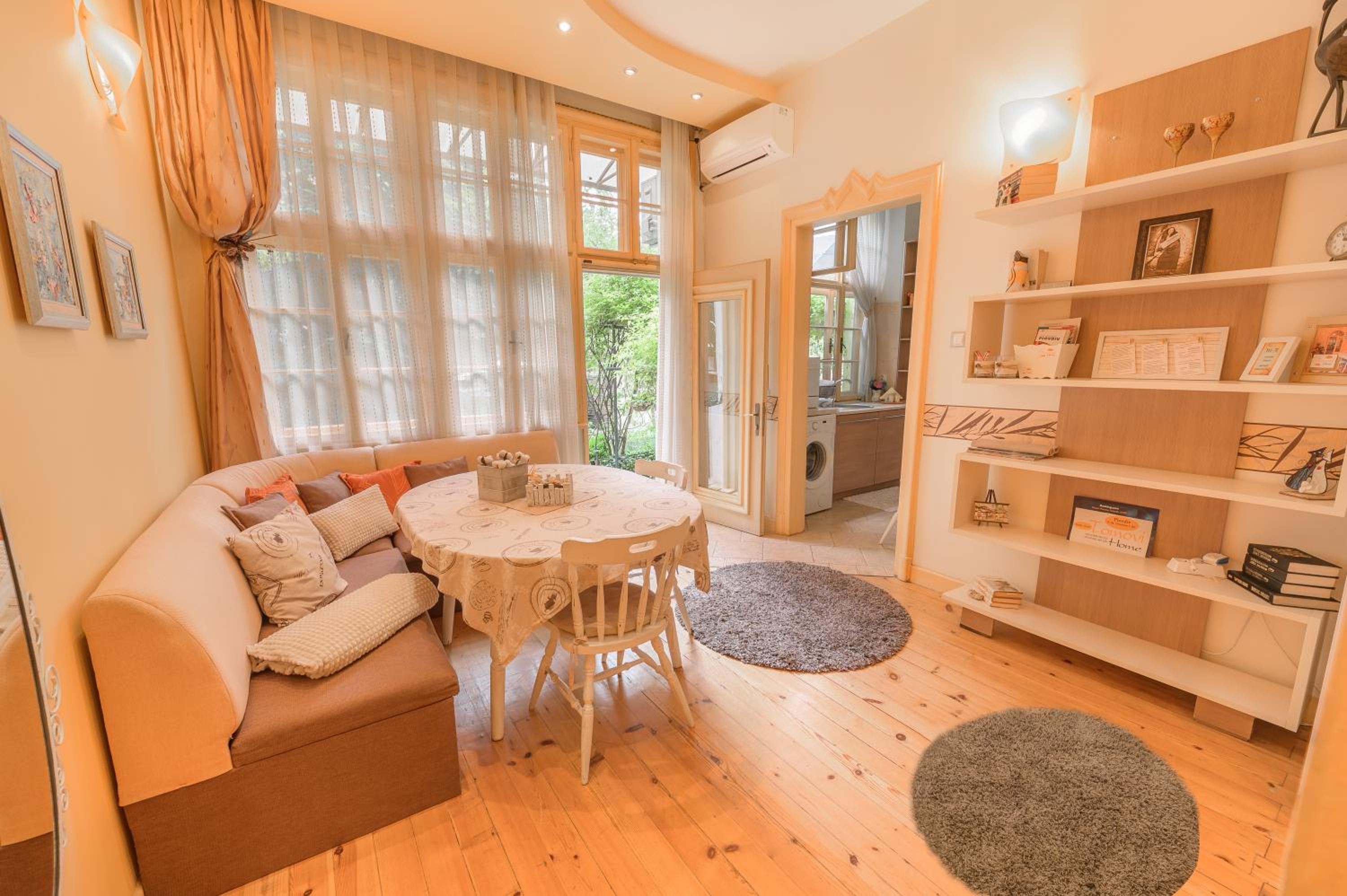 TOMOVI HOME - Three bedrooms City center