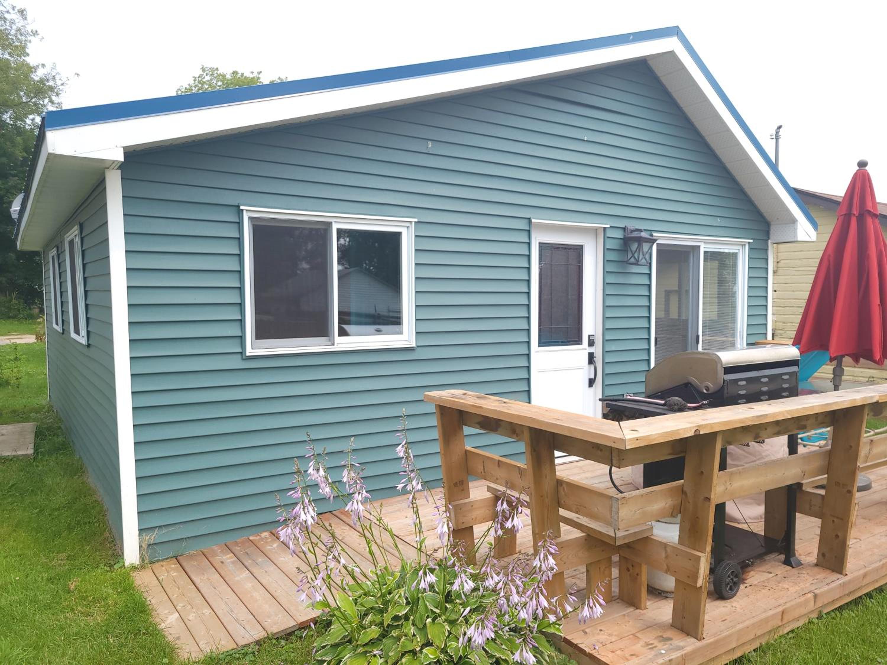 Stoneburg Cove Cottages