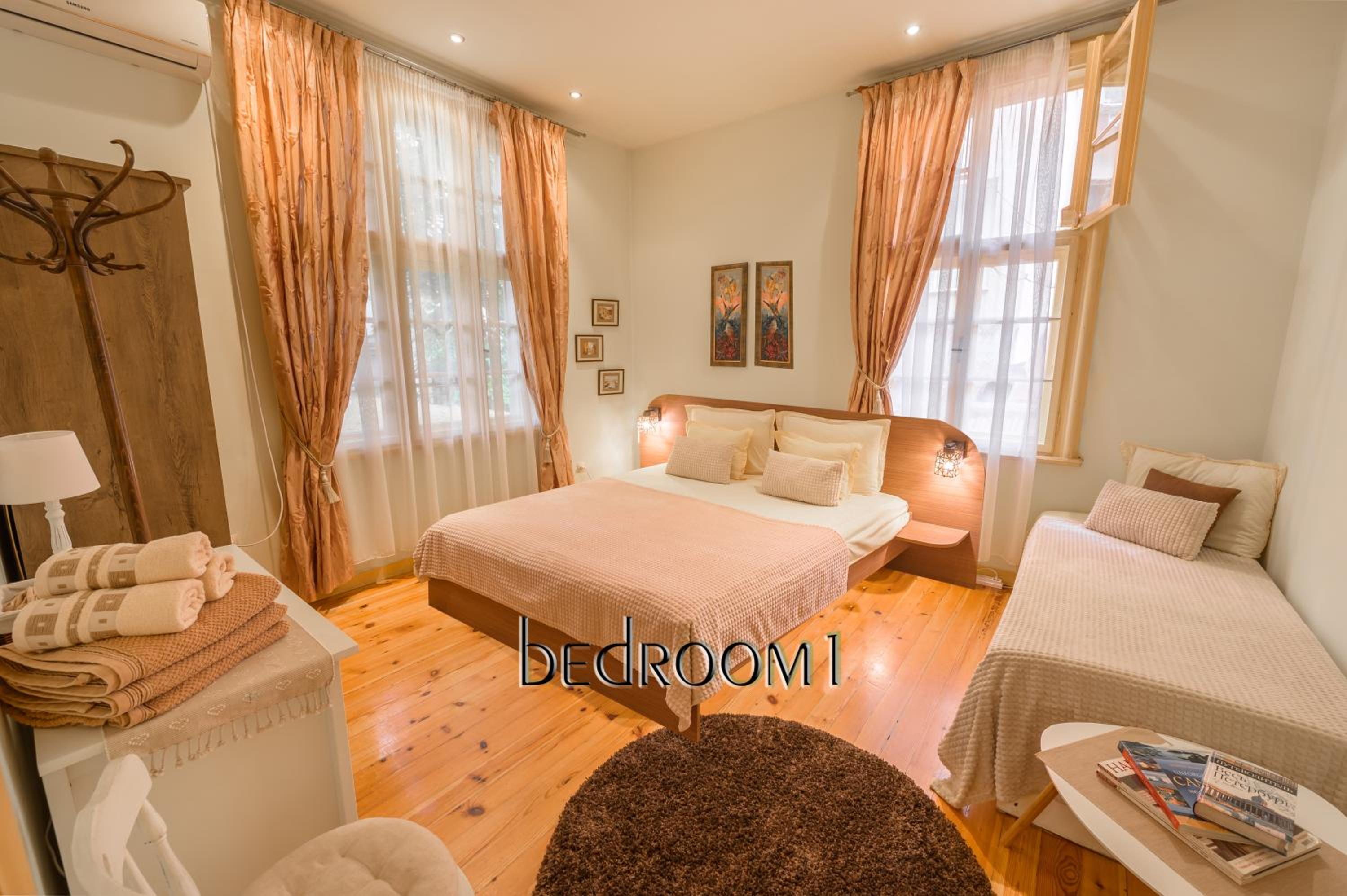TOMOVI HOME - Three bedrooms City center