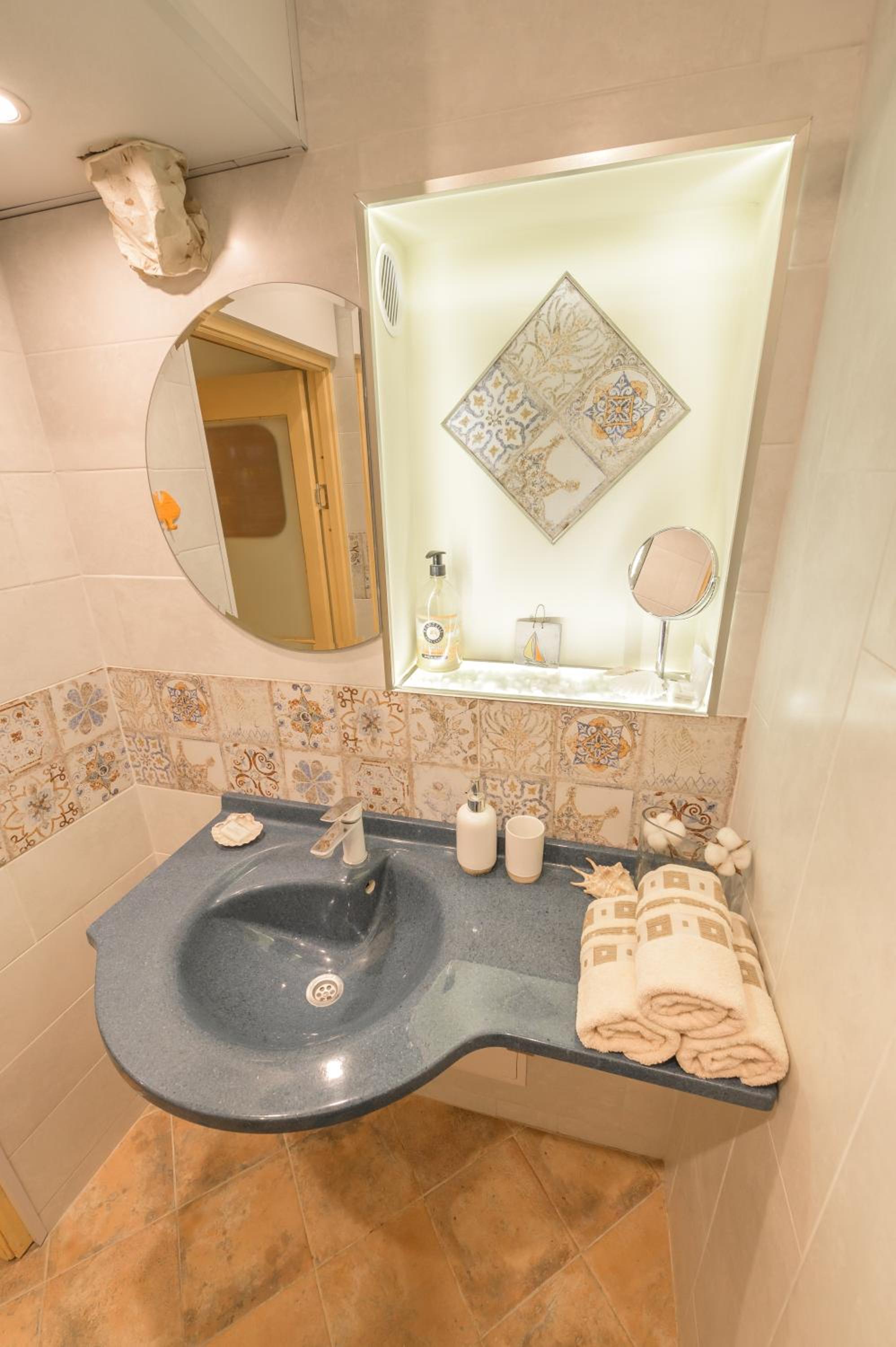 TOMOVI HOME - Three bedrooms City center
