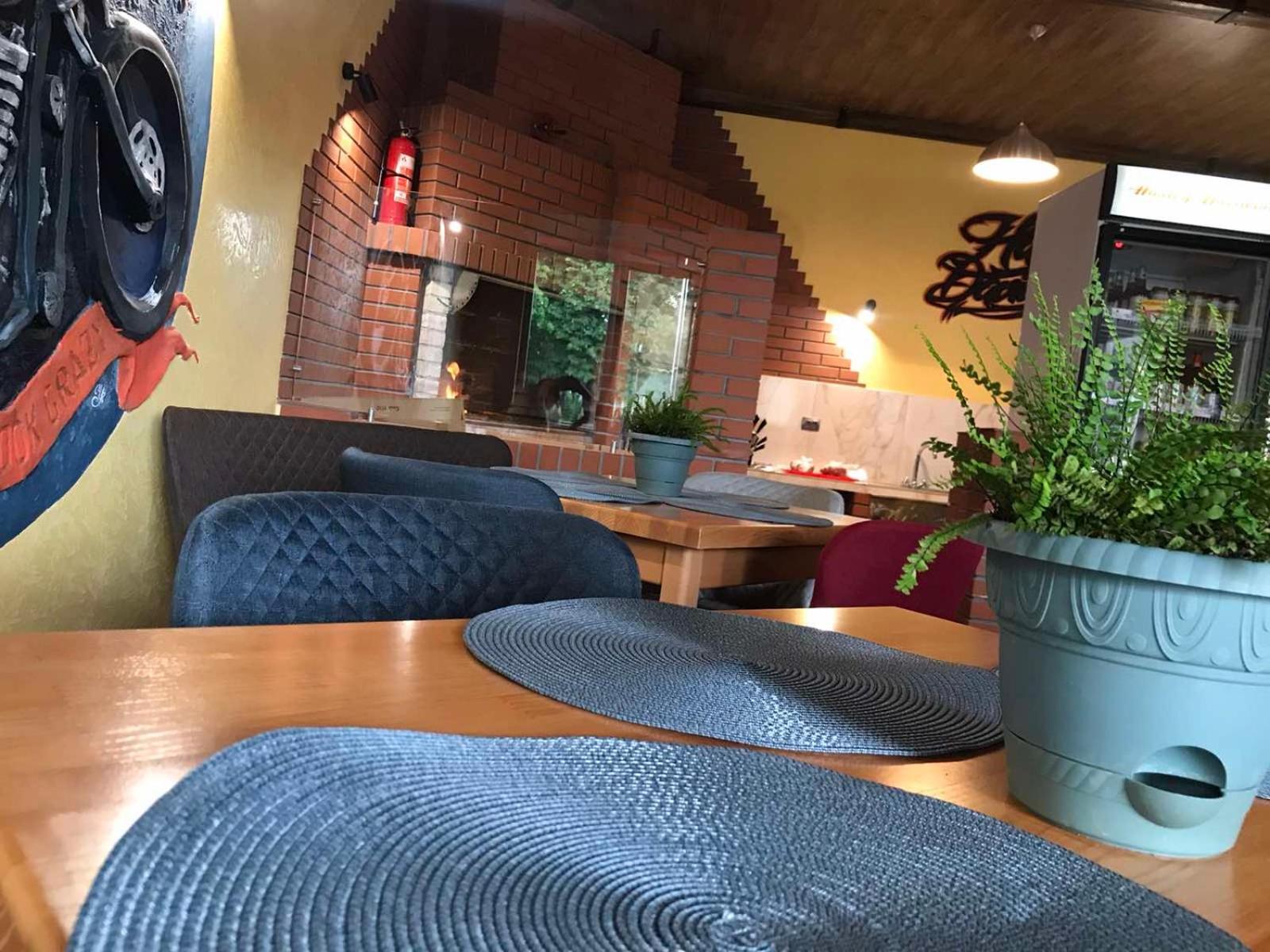 restaurant