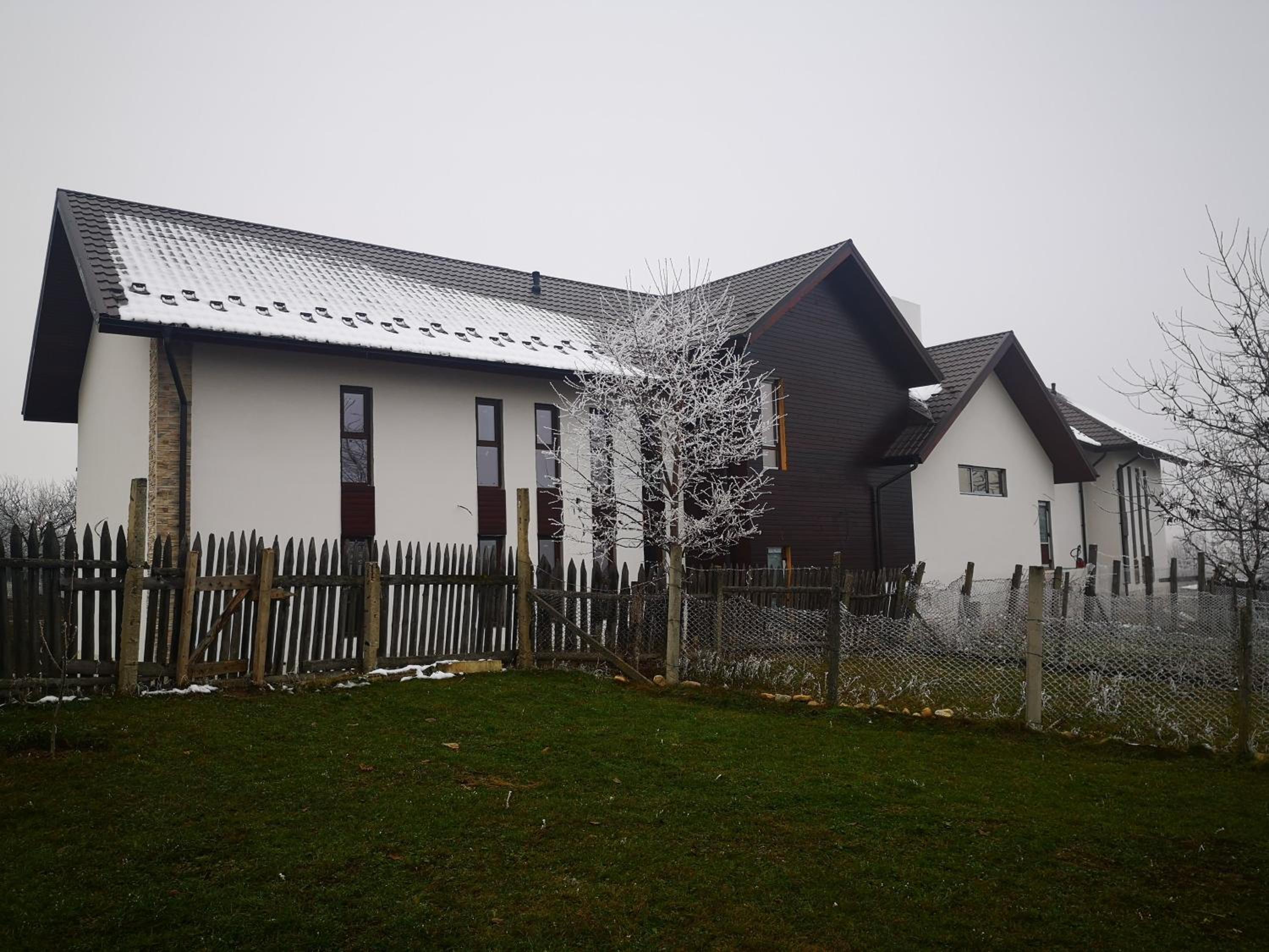 Photo 48
