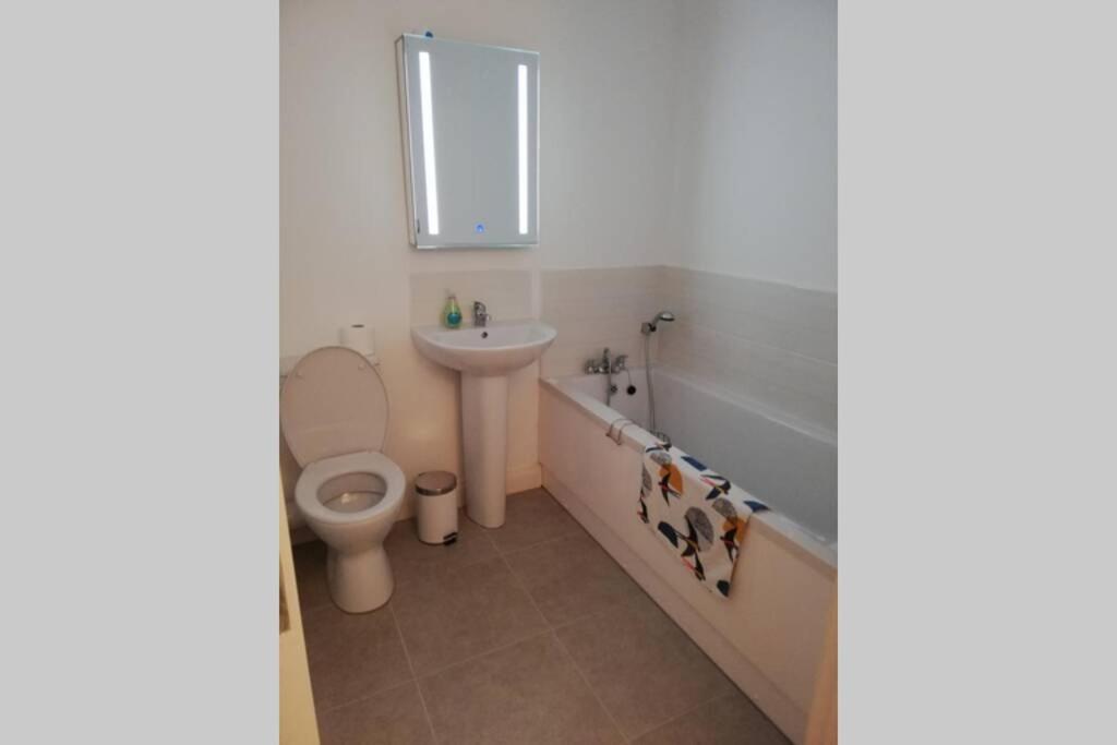 Mews Apartment, Bushmills view 2