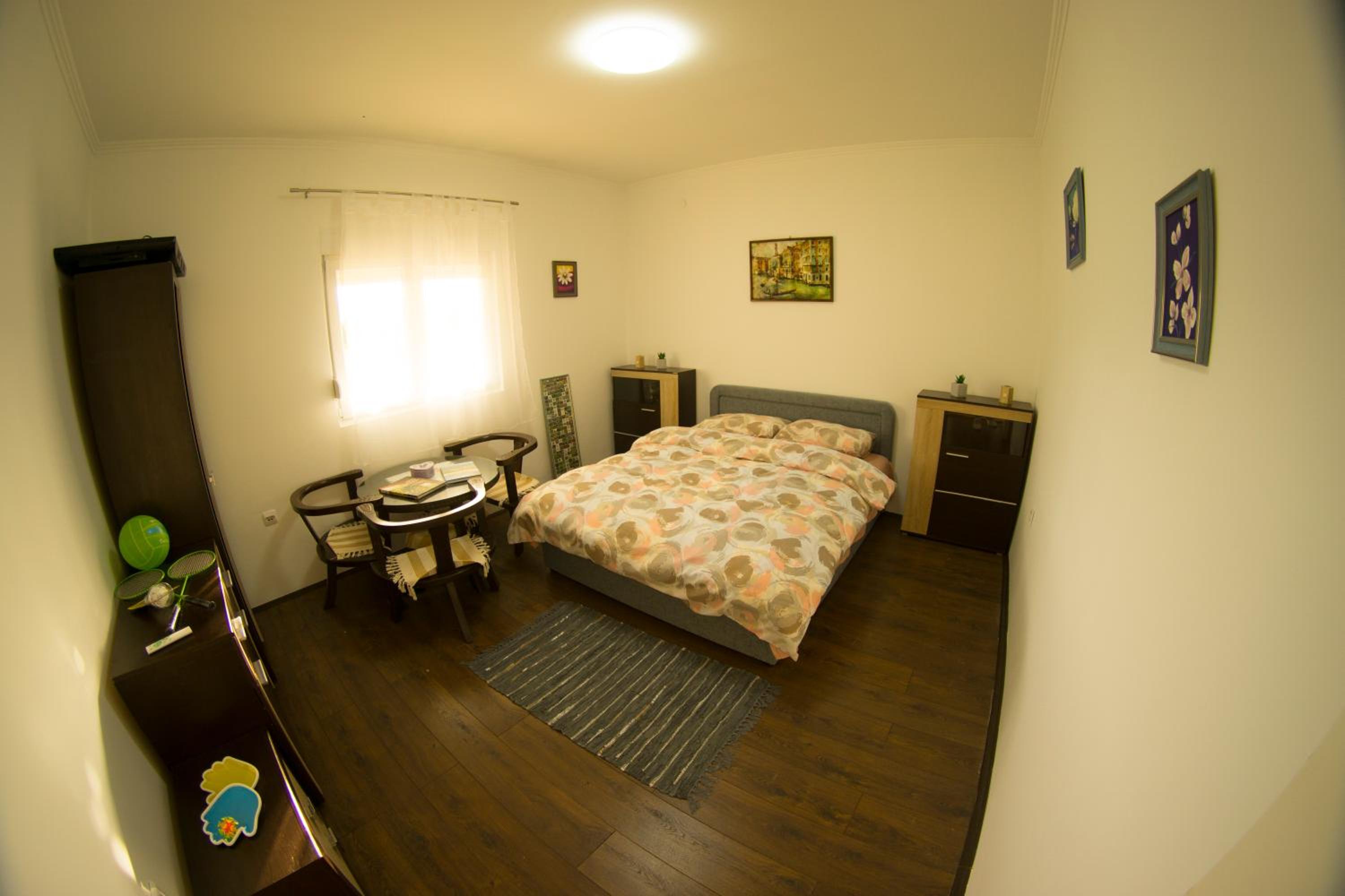 Photo 47