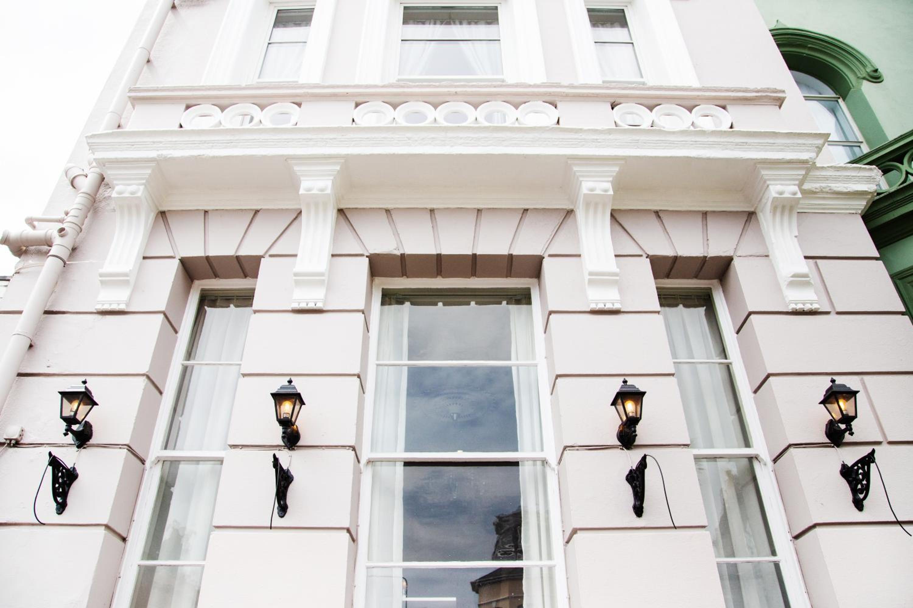 The Rosewood Torquay view 2