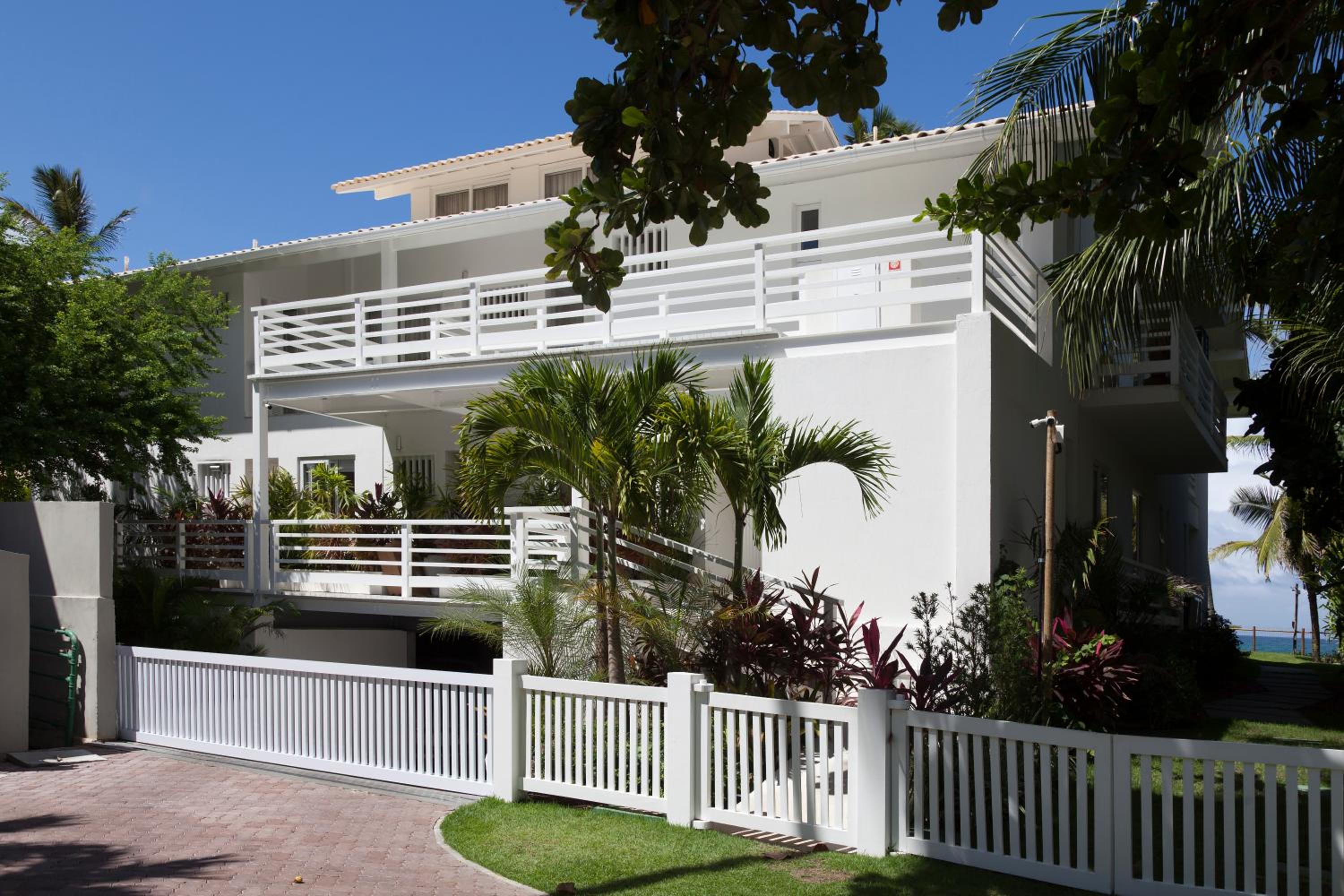 Apartamento Luxuoso à Beira-mar em Praia do Forte