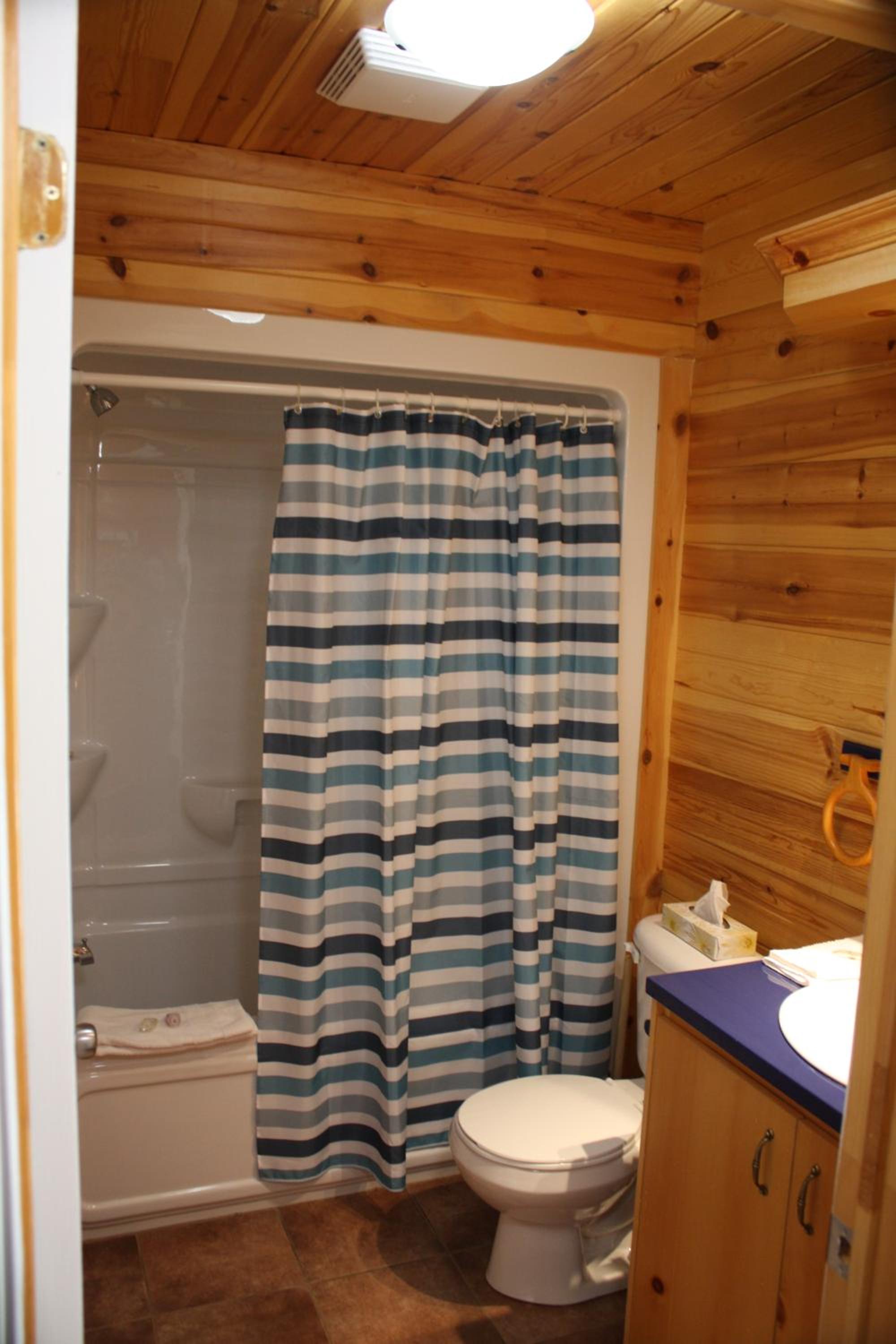 Chalets et Spa Lac Saint-Jean