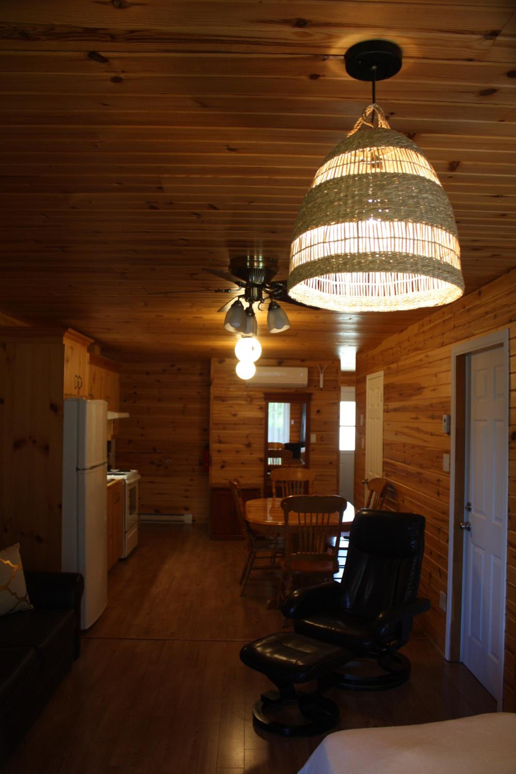Chalets et Spa Lac Saint-Jean