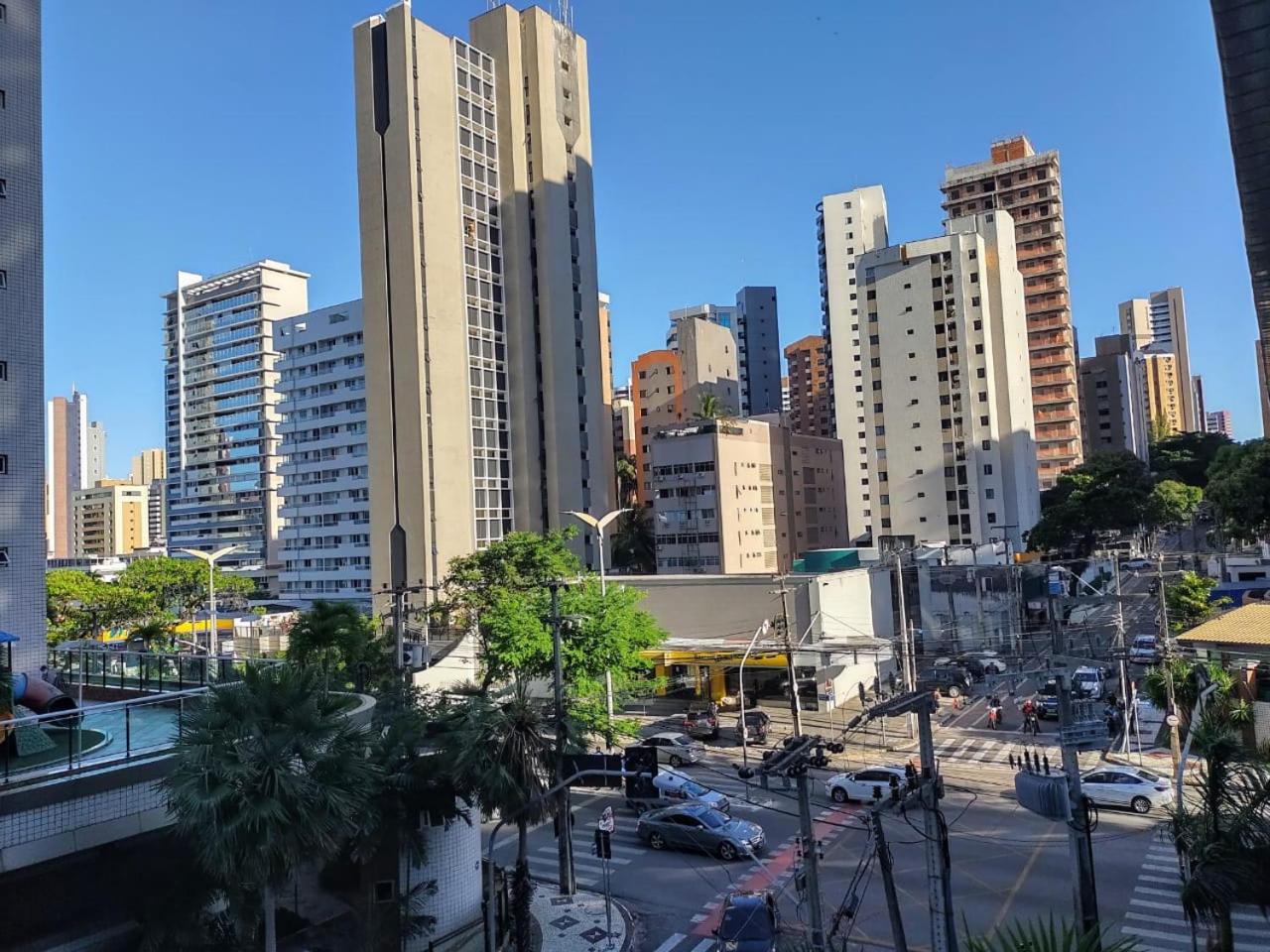Clarke's Landscape Apartment 303 Gold B Nascente Sombra