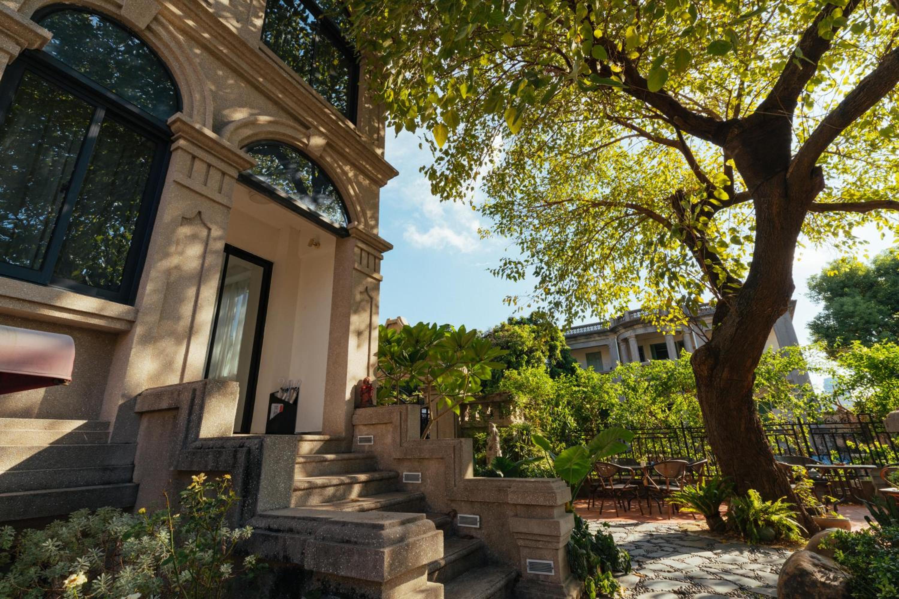 Xiamen Gulangyu Heitan Hotel