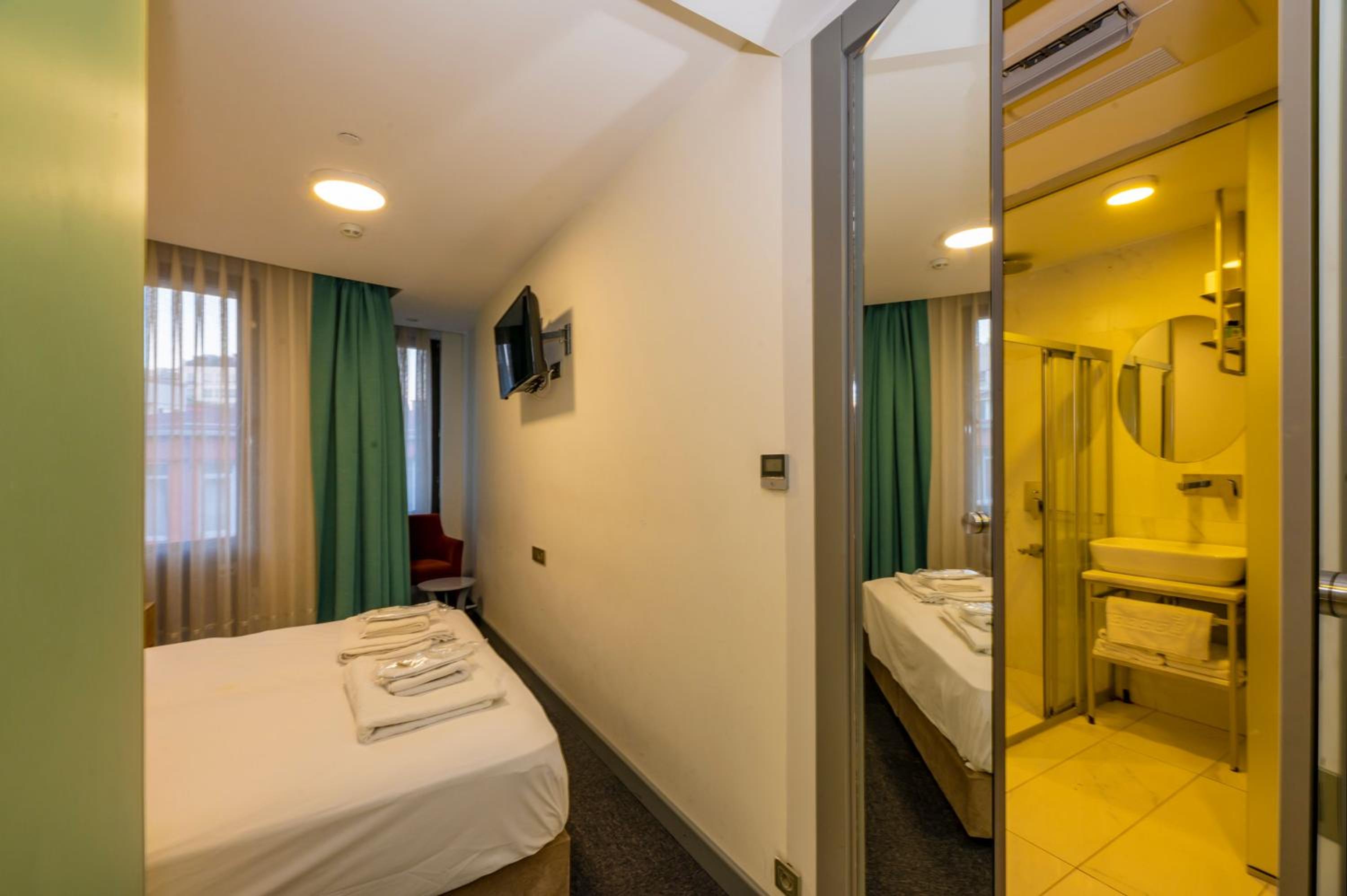 V Plus Taksim Otel - Image 43