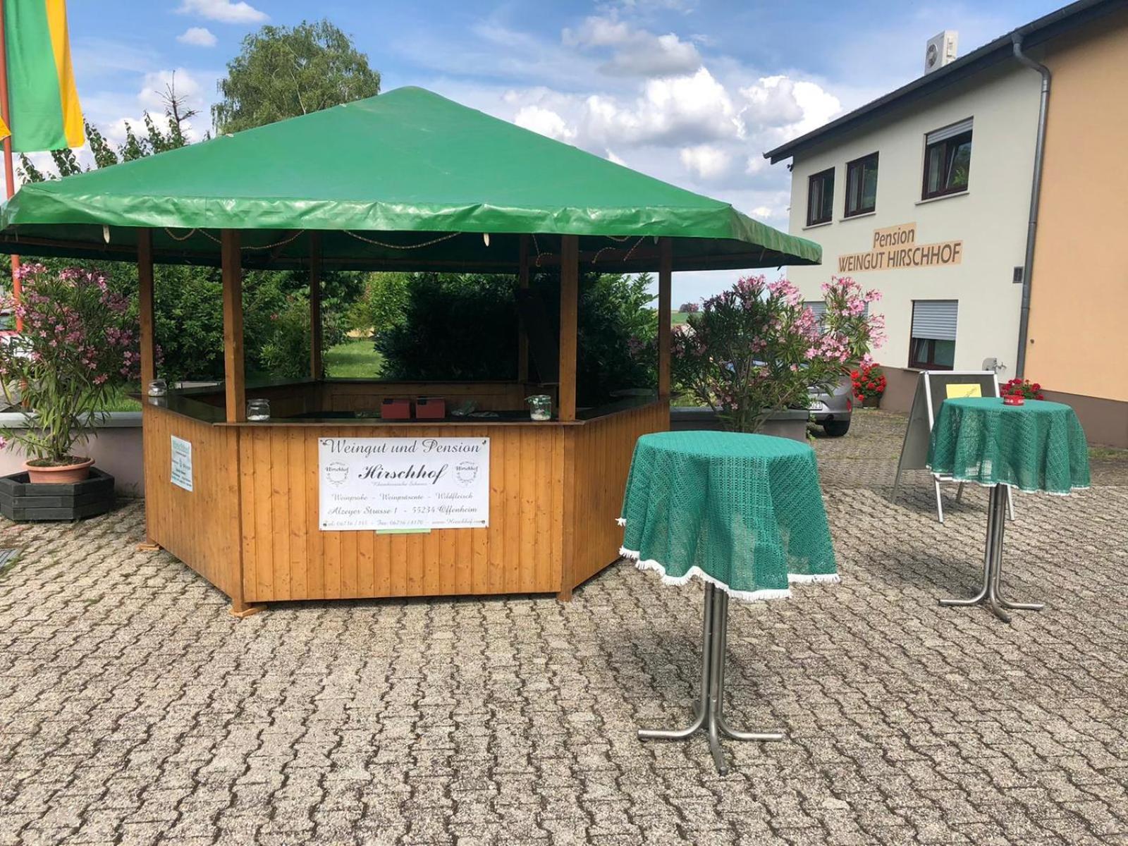 Pension und Weingut Hirschhof