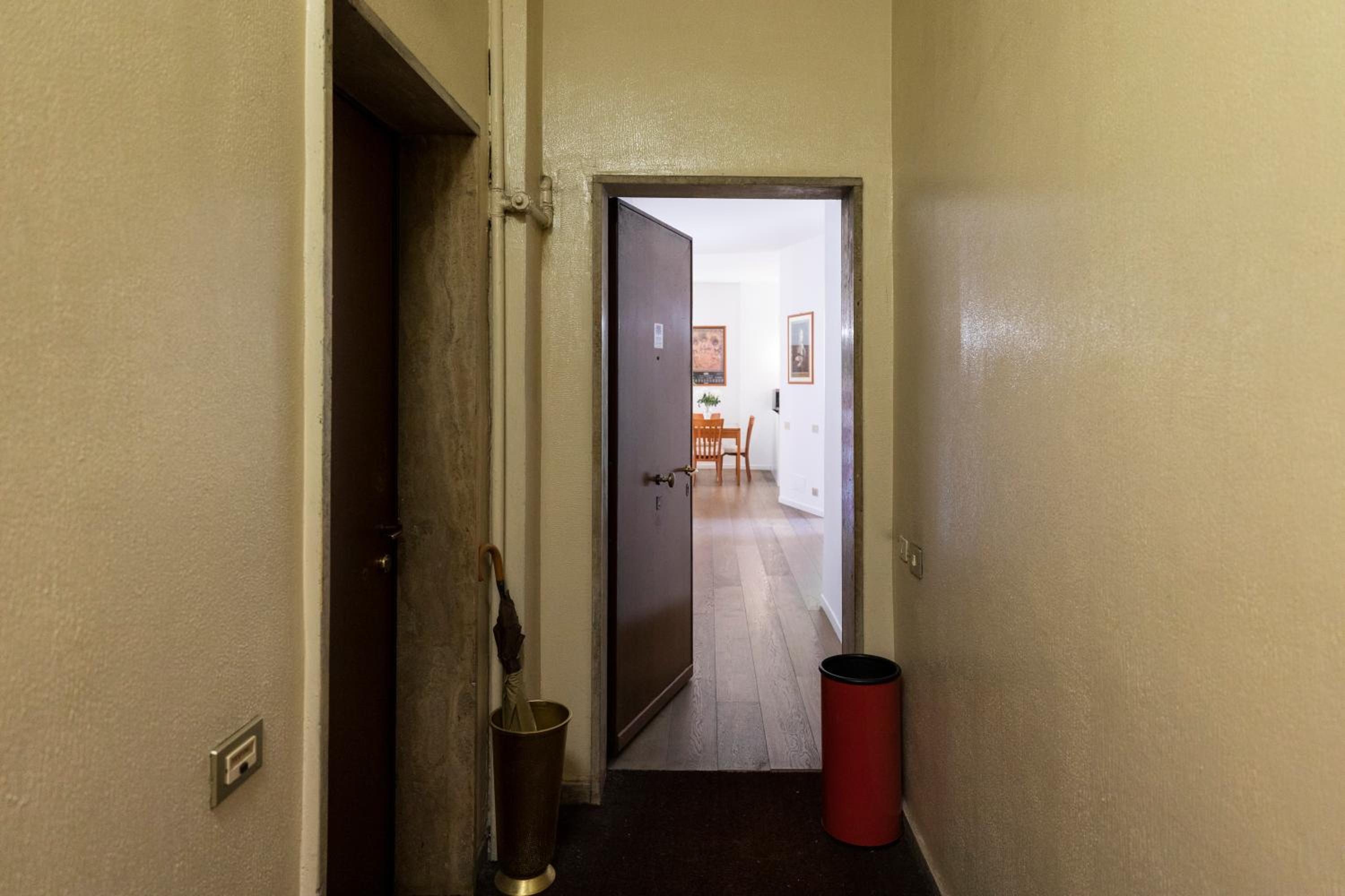 De Angeli - 2 Bedroom Apartment