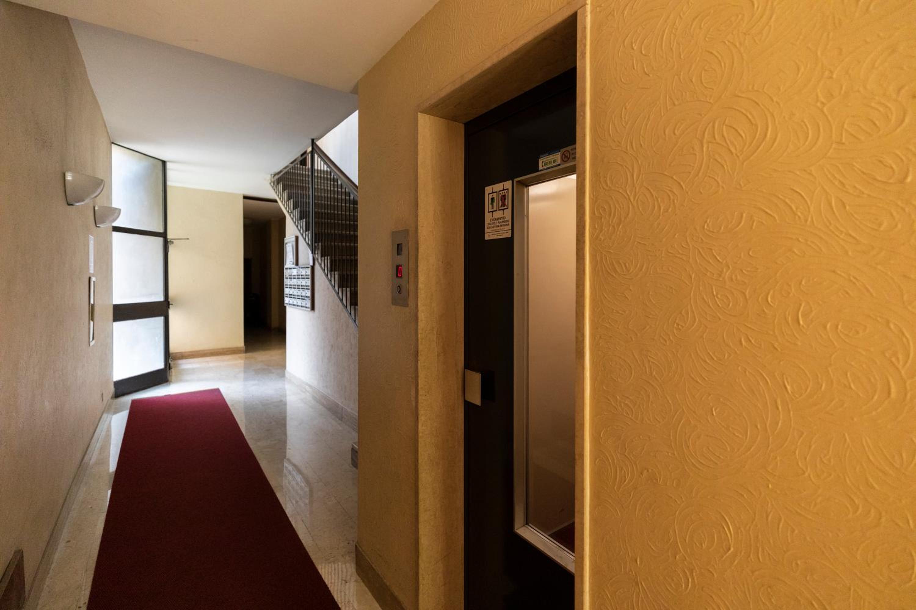 De Angeli - 2 Bedroom Apartment