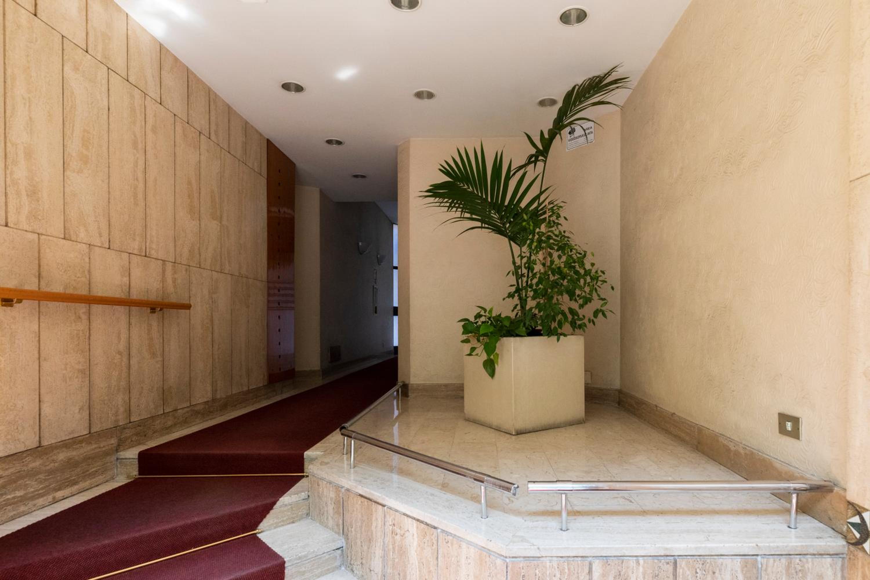 De Angeli - 2 Bedroom Apartment