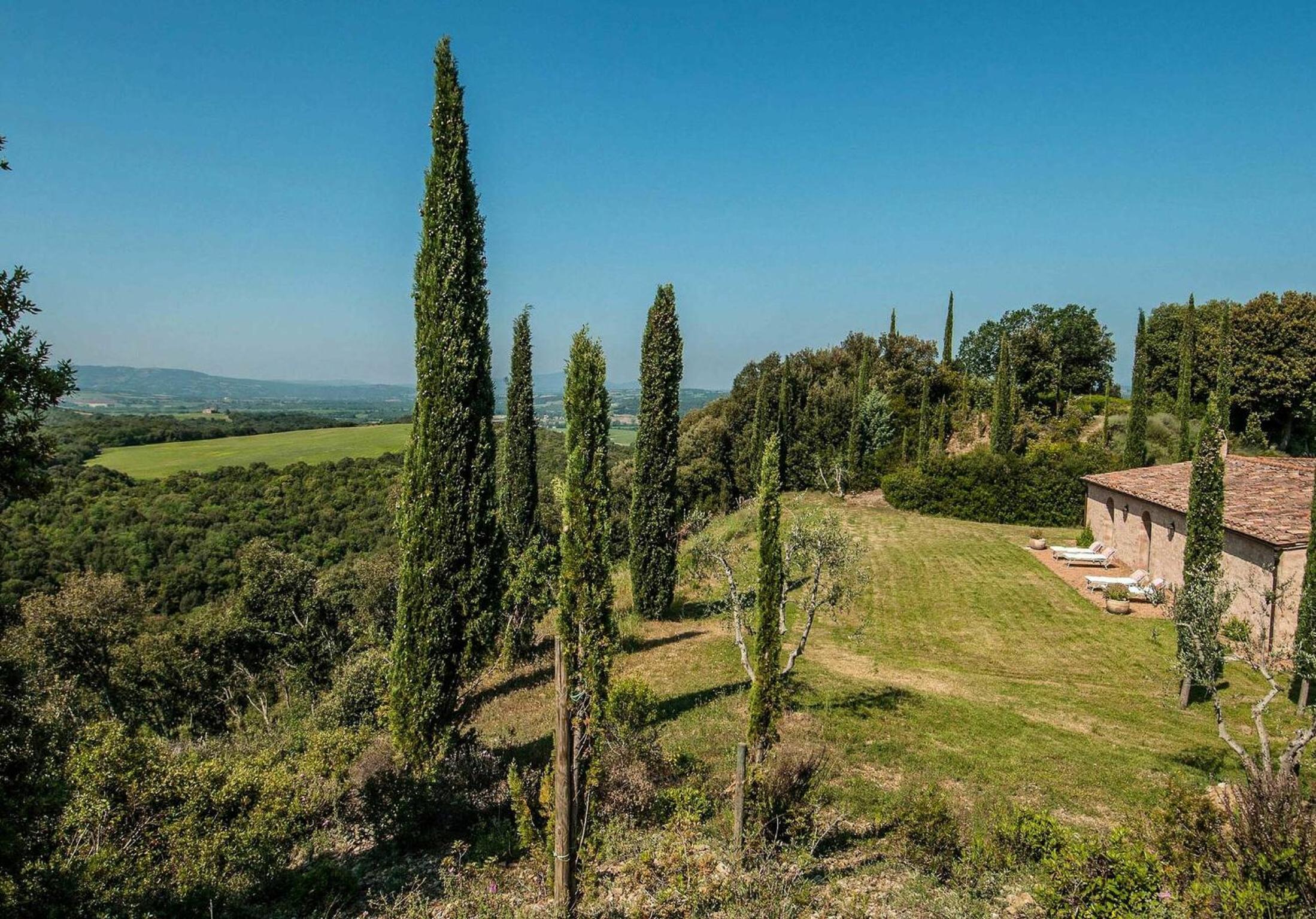 Lavacchio 16 by Salogi Villas view 5