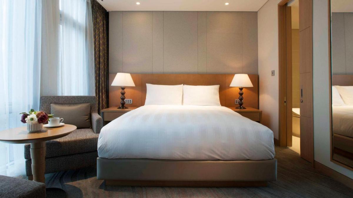 Jeju Vacations - LOTTE City Hotel Jeju - Property Image 4