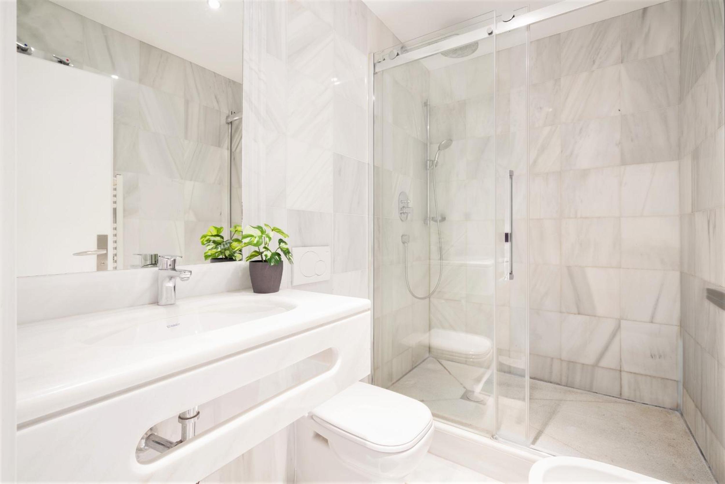 Photo 51