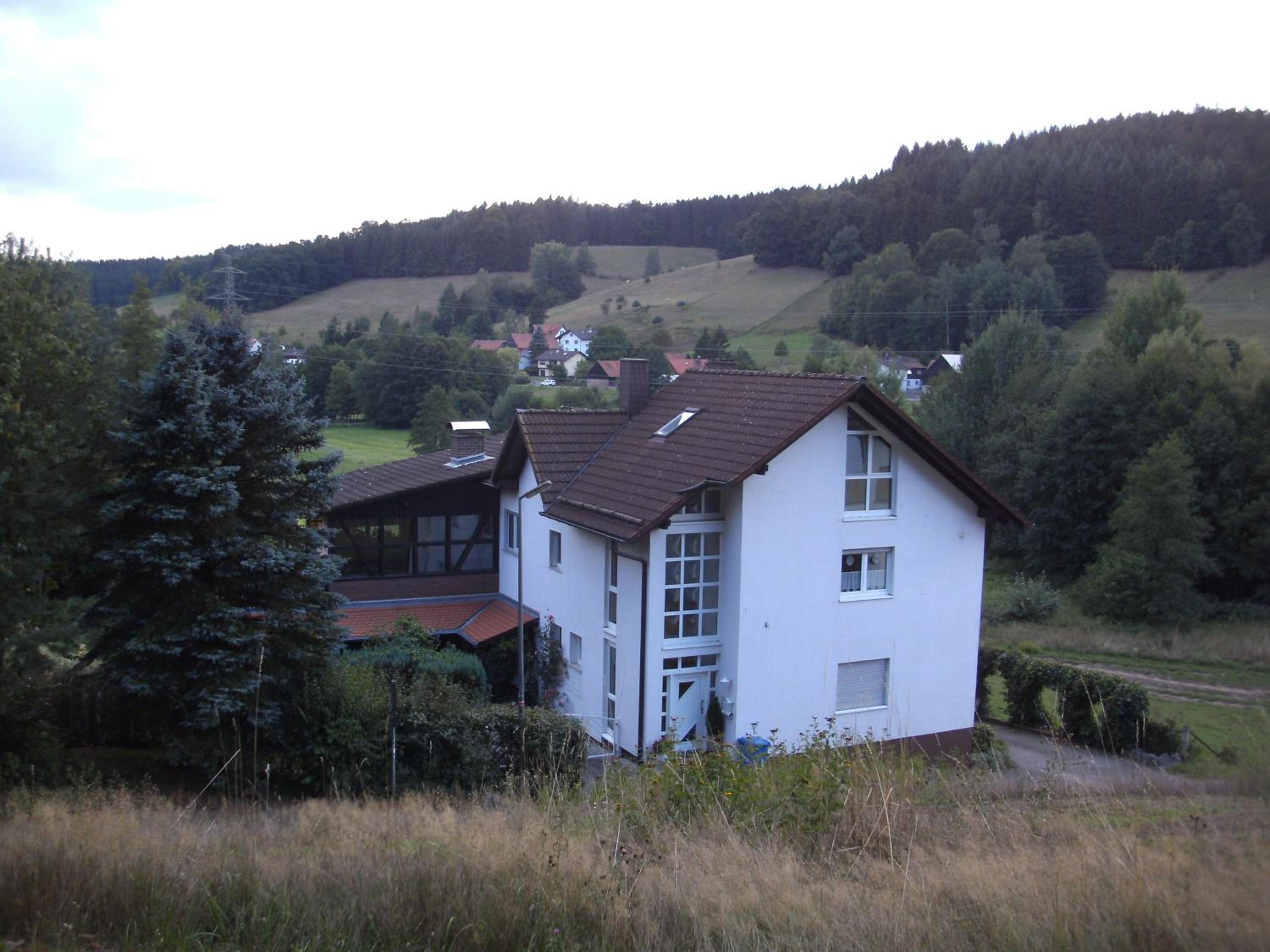 Photo 9