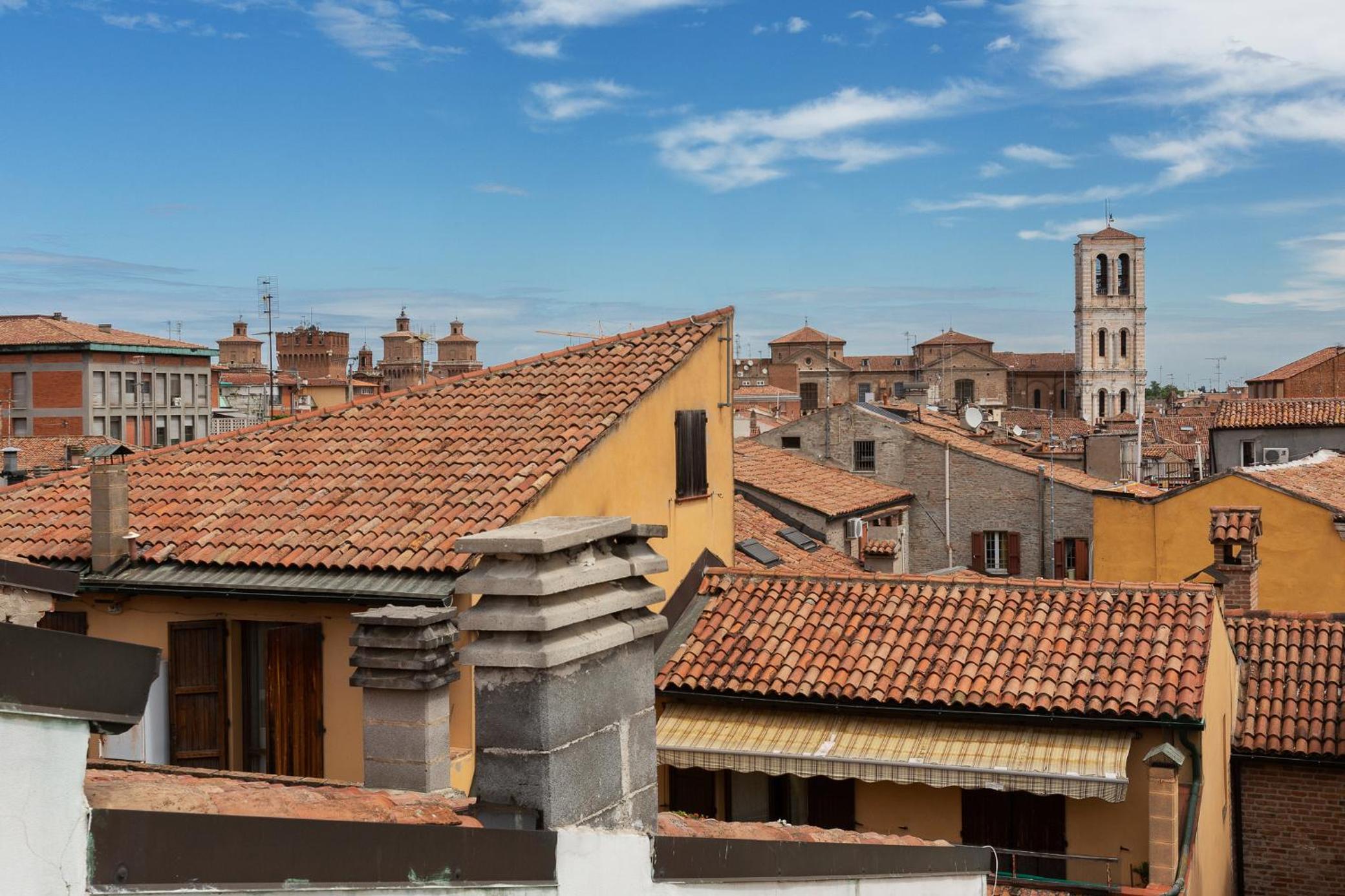 GuestHost - Ferrara Mayr White Apartment view 2