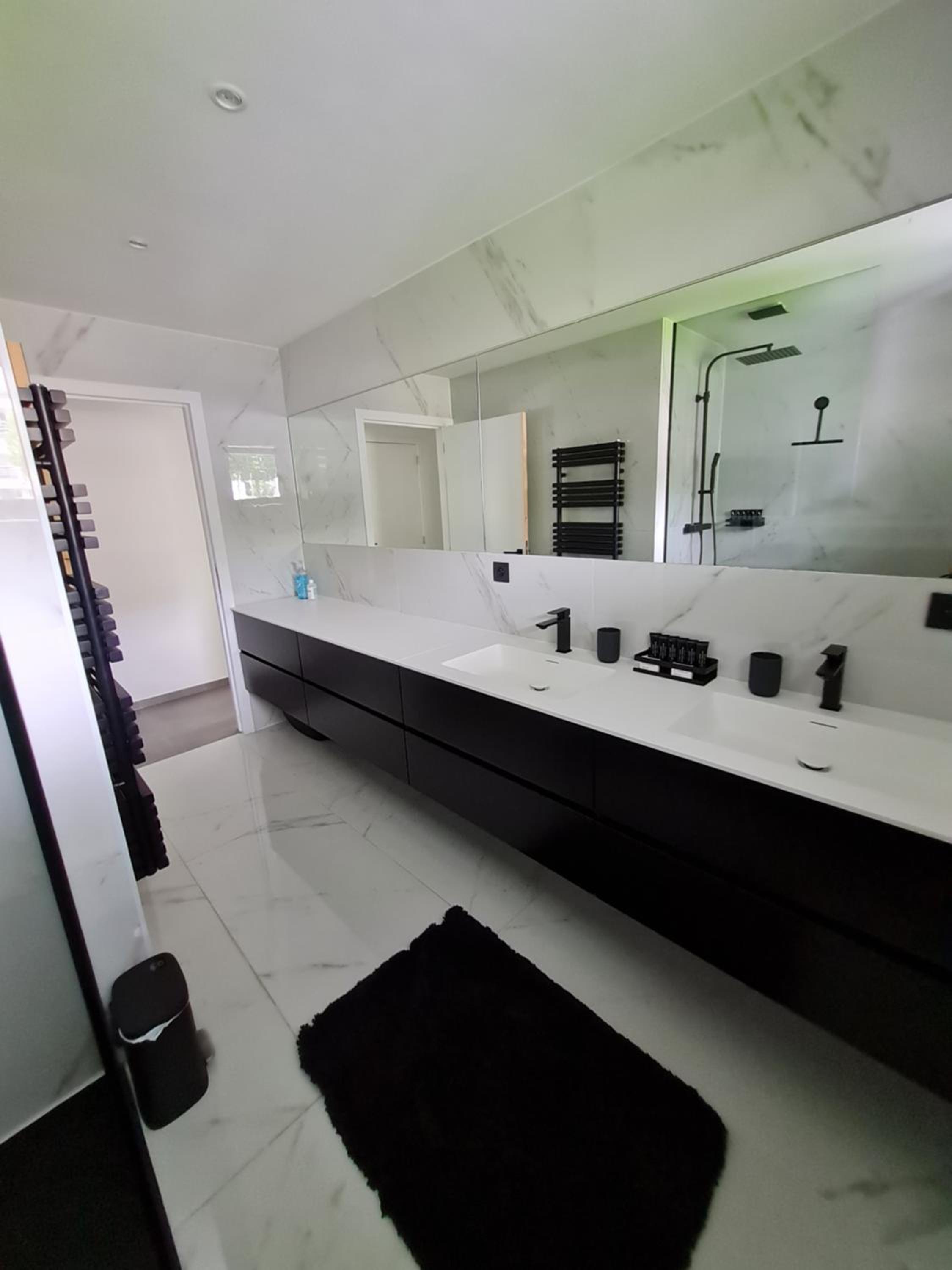 The White Villa