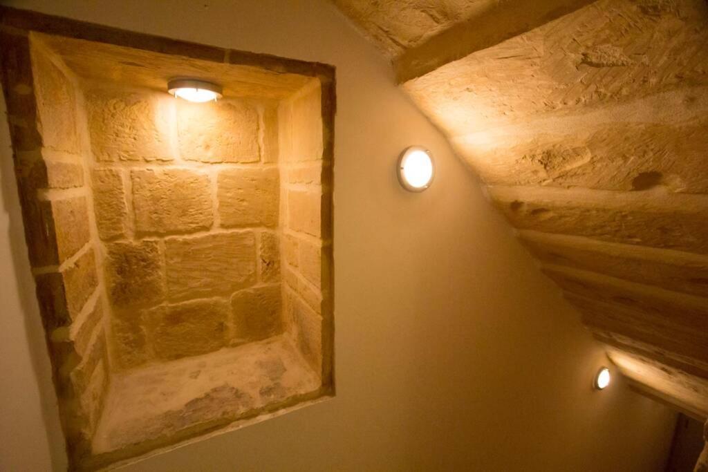 Valletta-Central duplex maisonette view 3