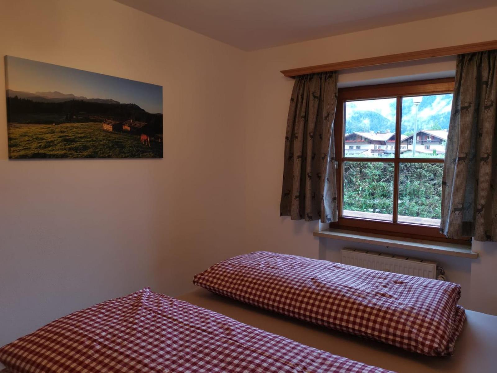 Ferienwohnung Sonnenplatzl view 2