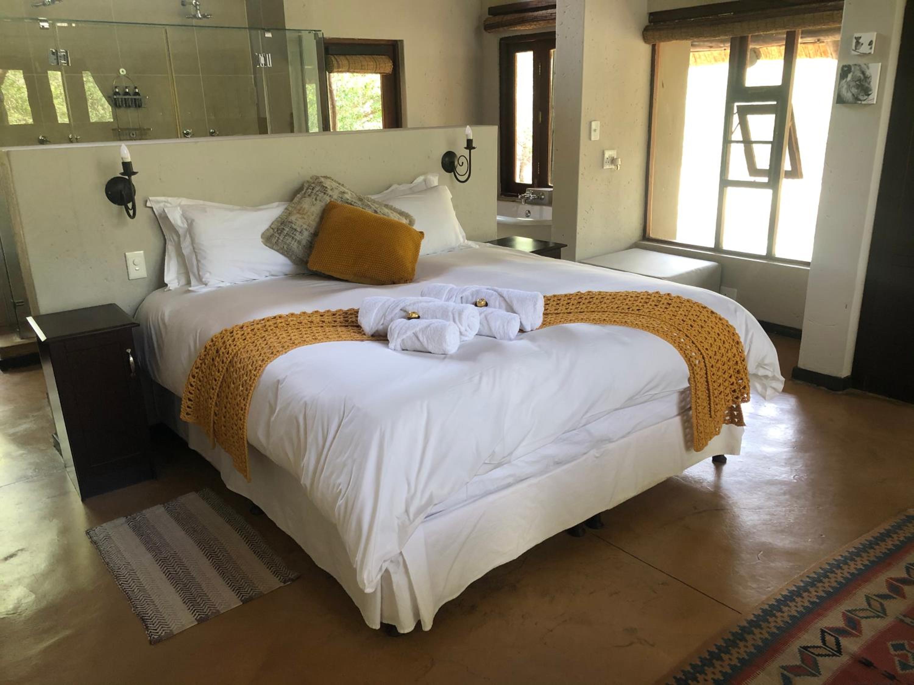 Kgorogoro Lodge view 3