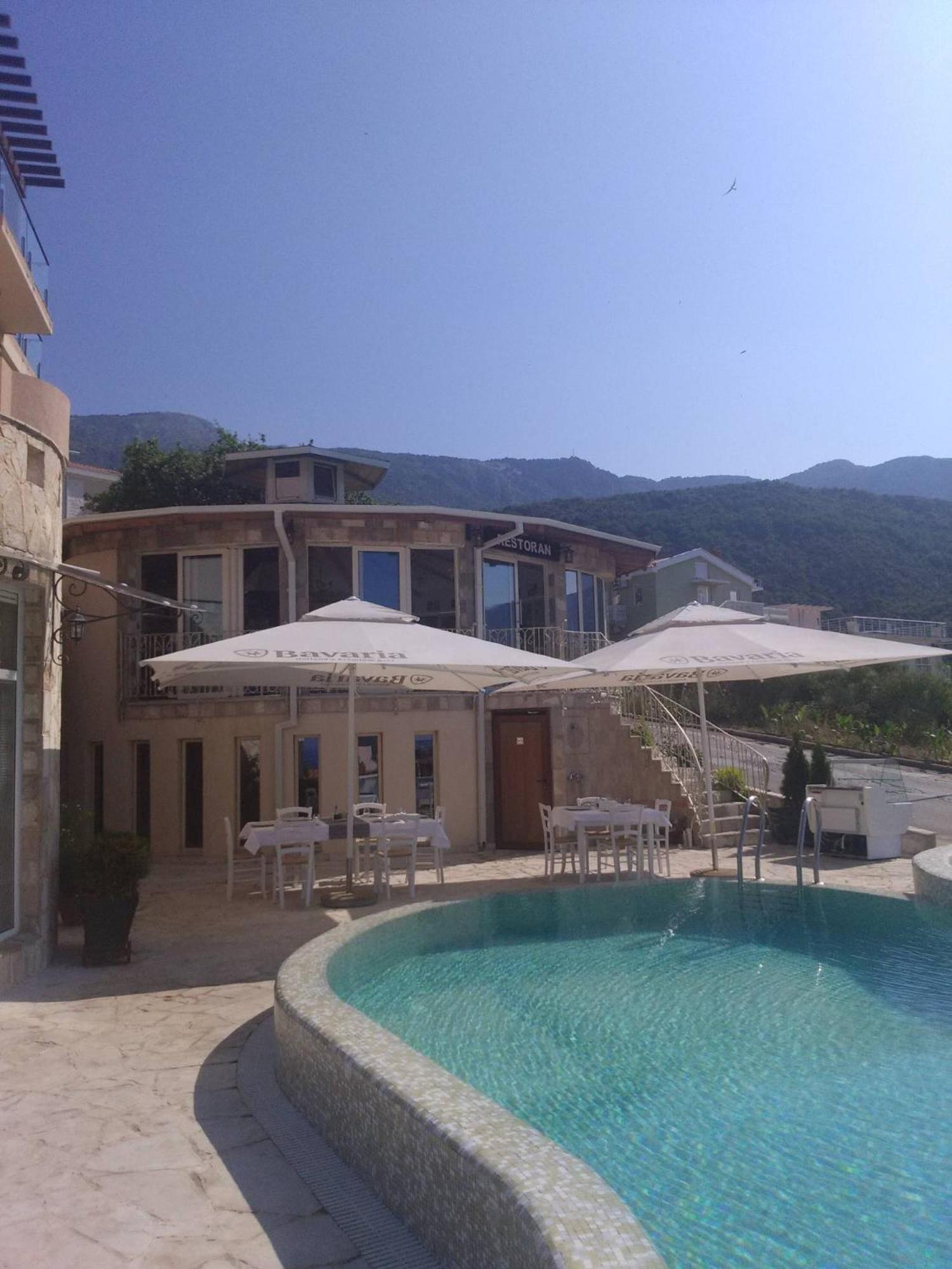 Luxury Villas Marko view 3
