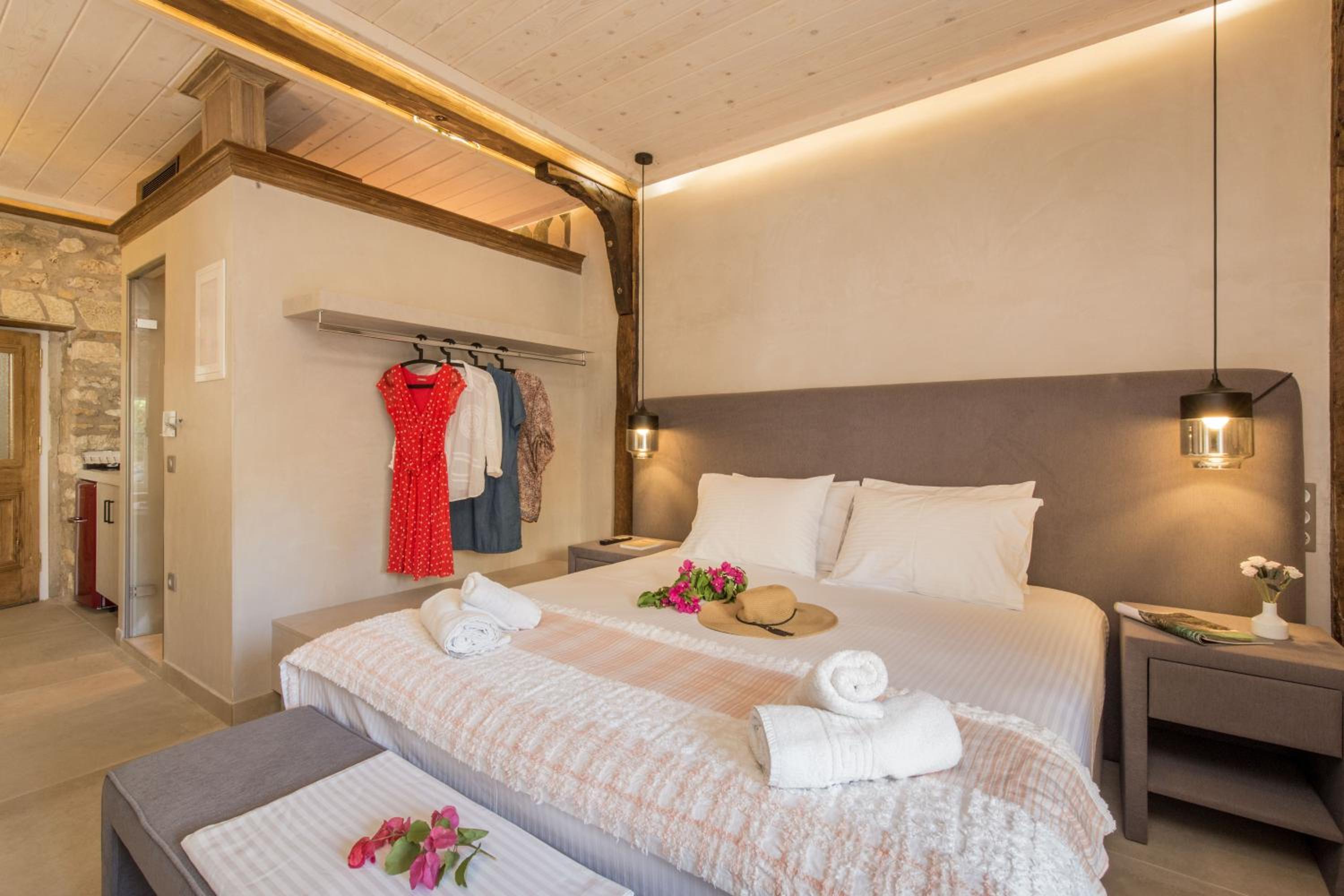 Stone Suites at Lefkada's Old Port view 5