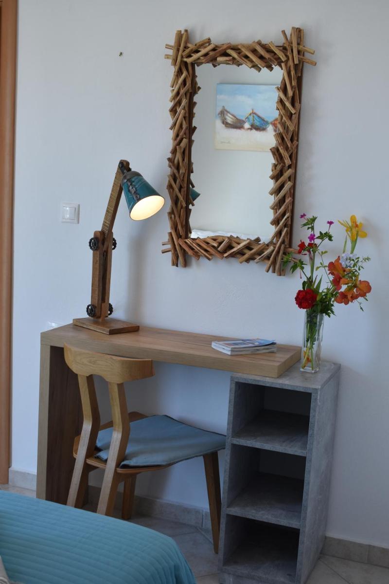 Photo 16