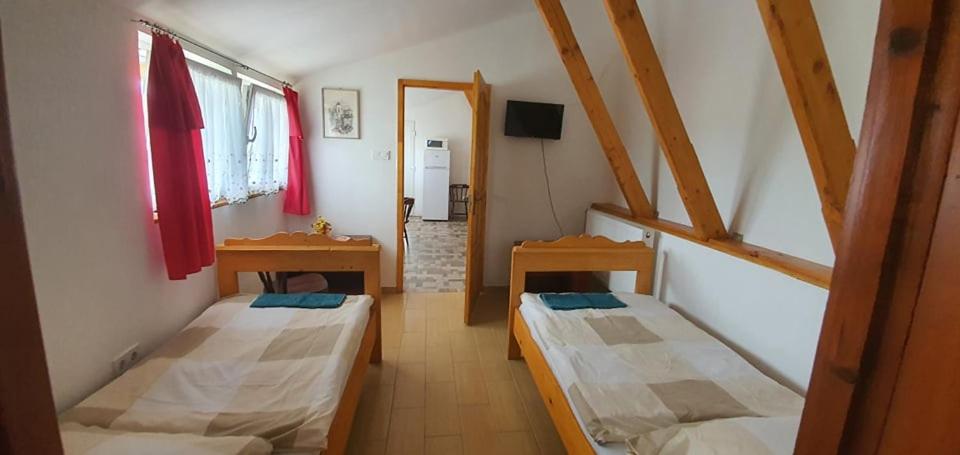 Anna Apartman view 4