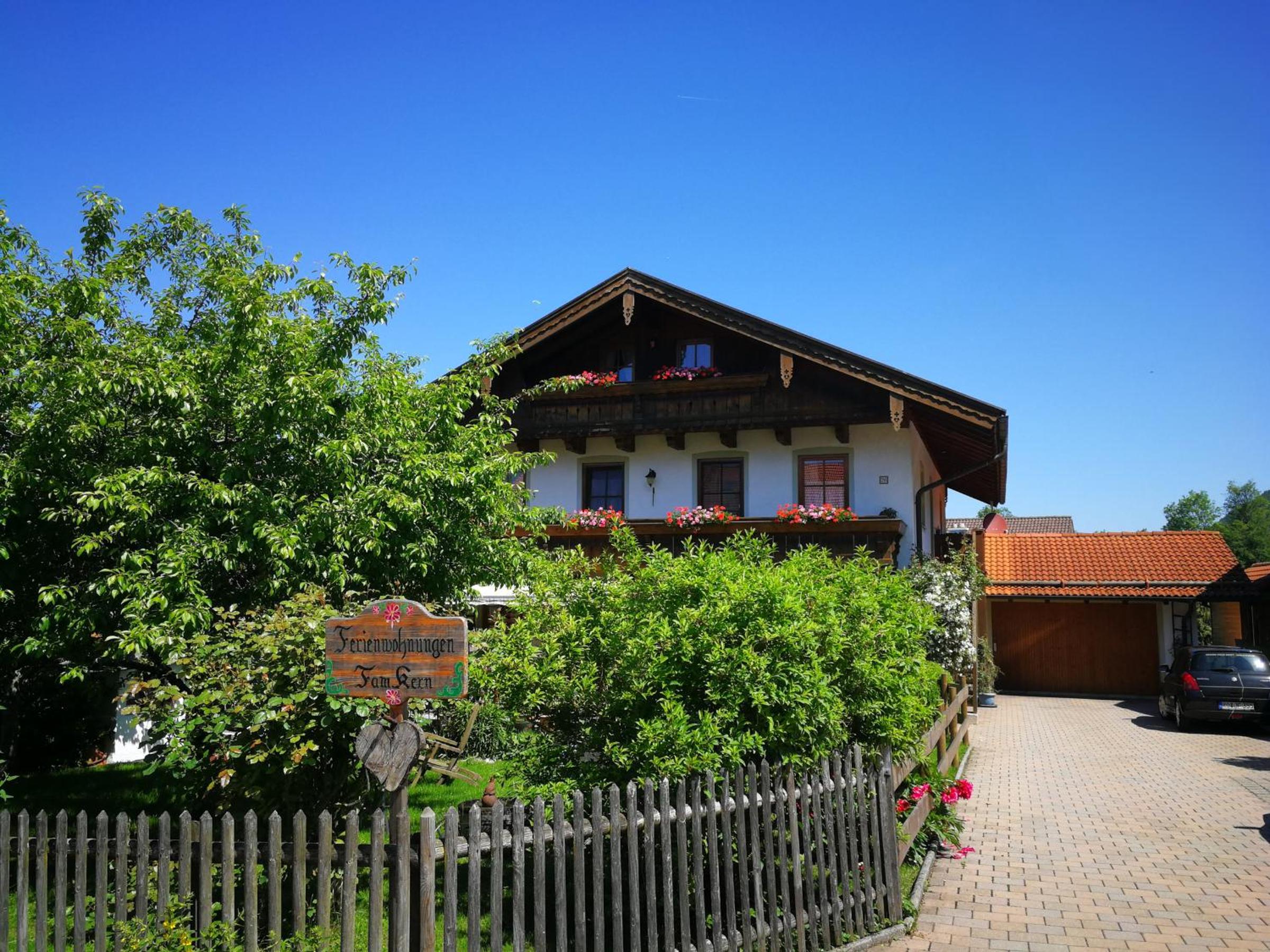 Ferienwohnungen Kern view 2