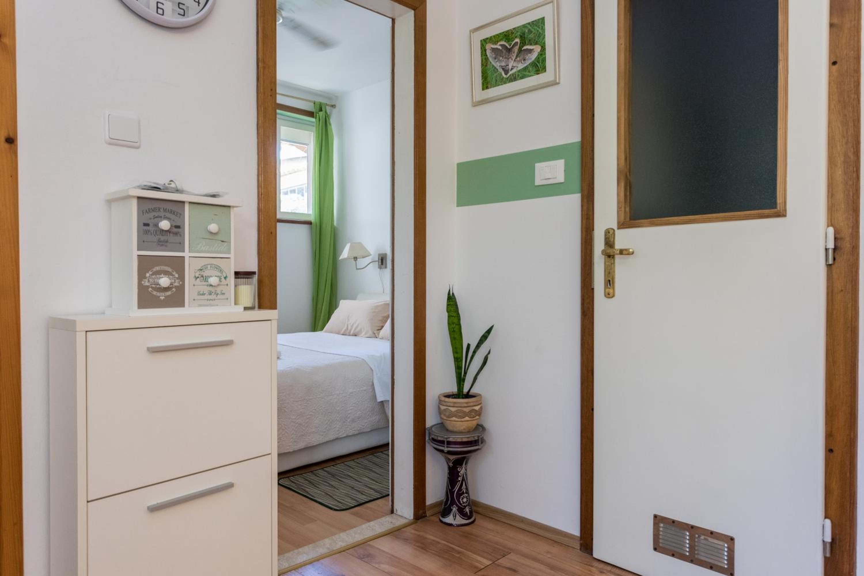 Best Apartment Roxy