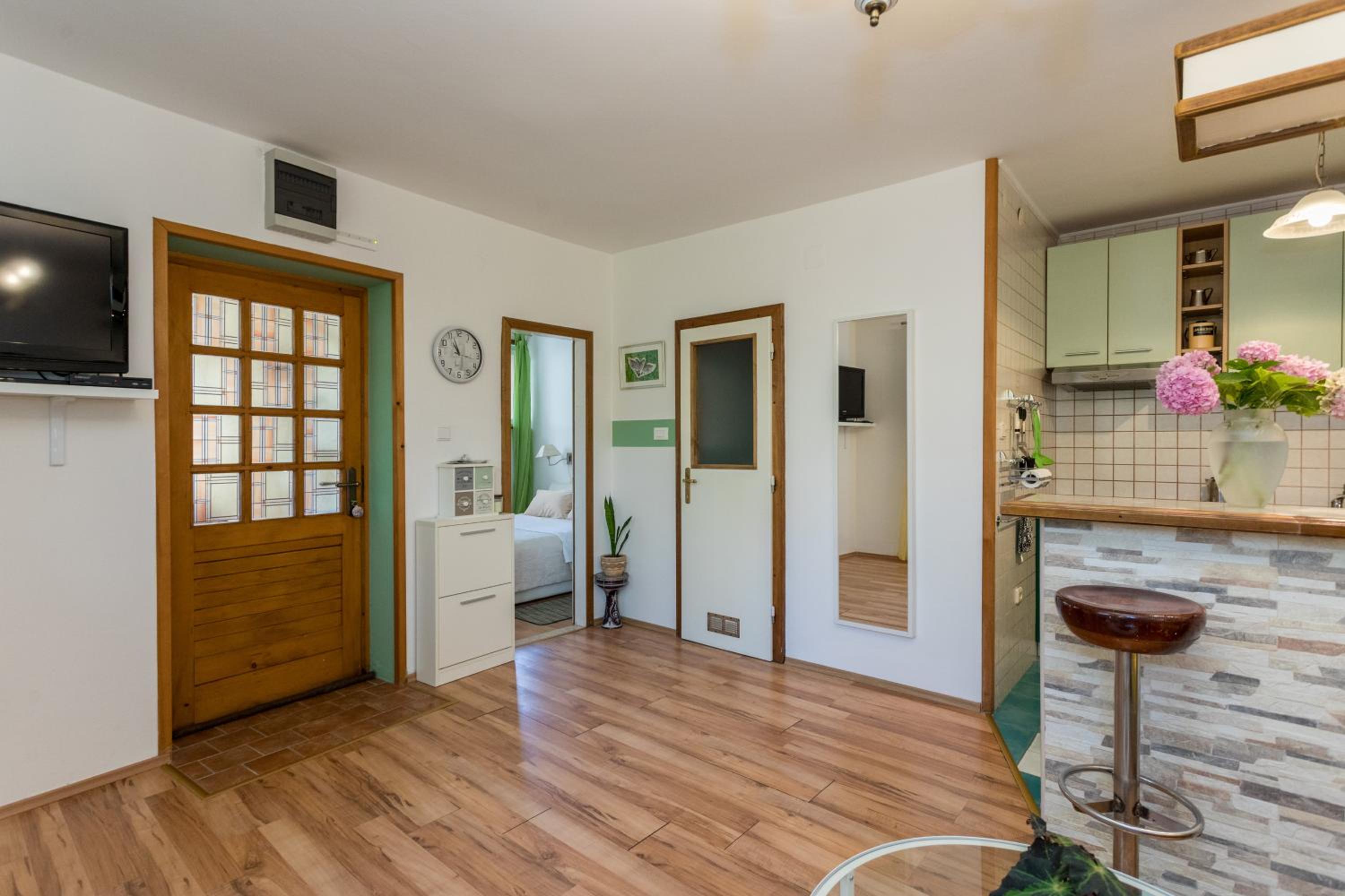 Best Apartment Roxy