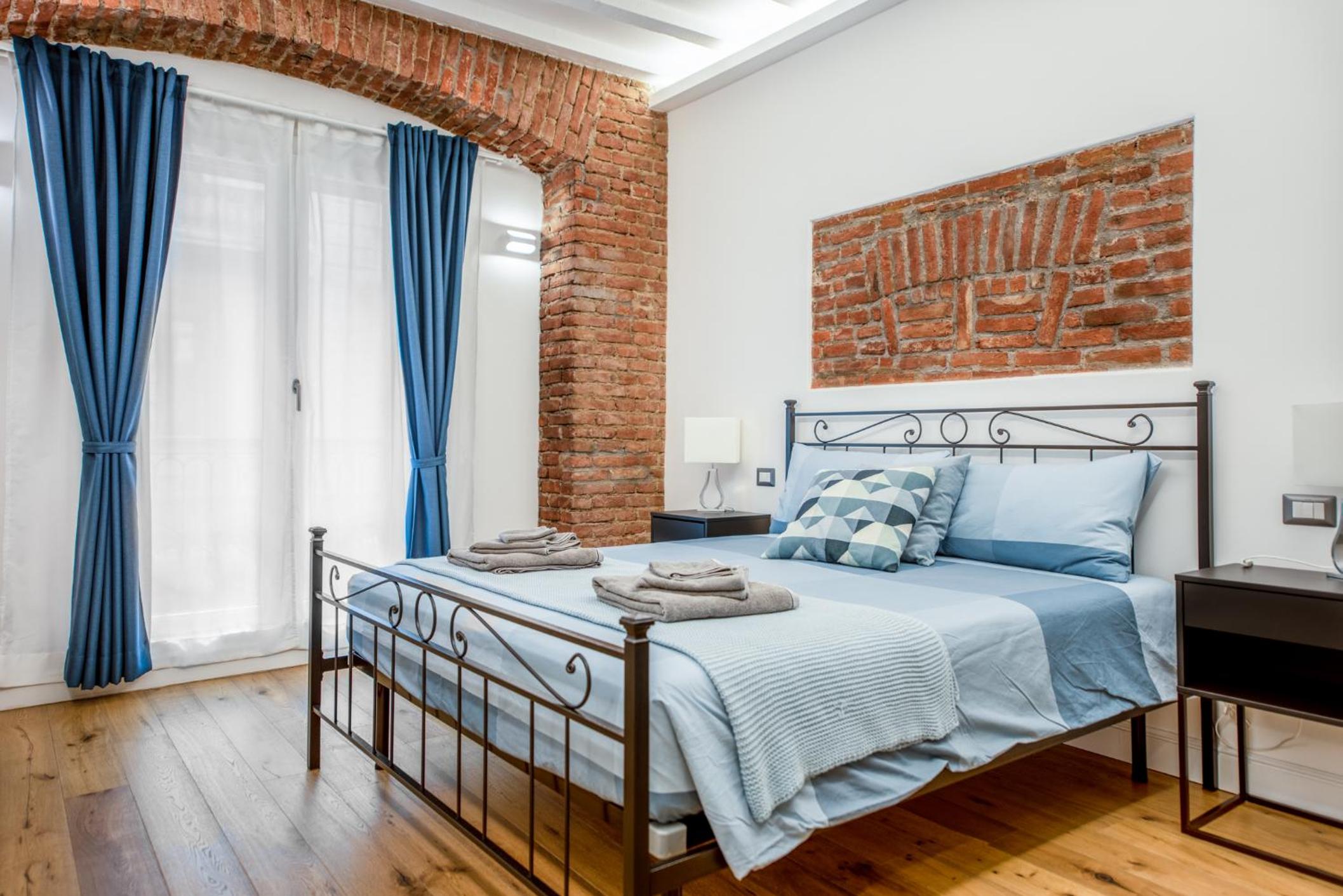 Luxury Apartment in Milan Center