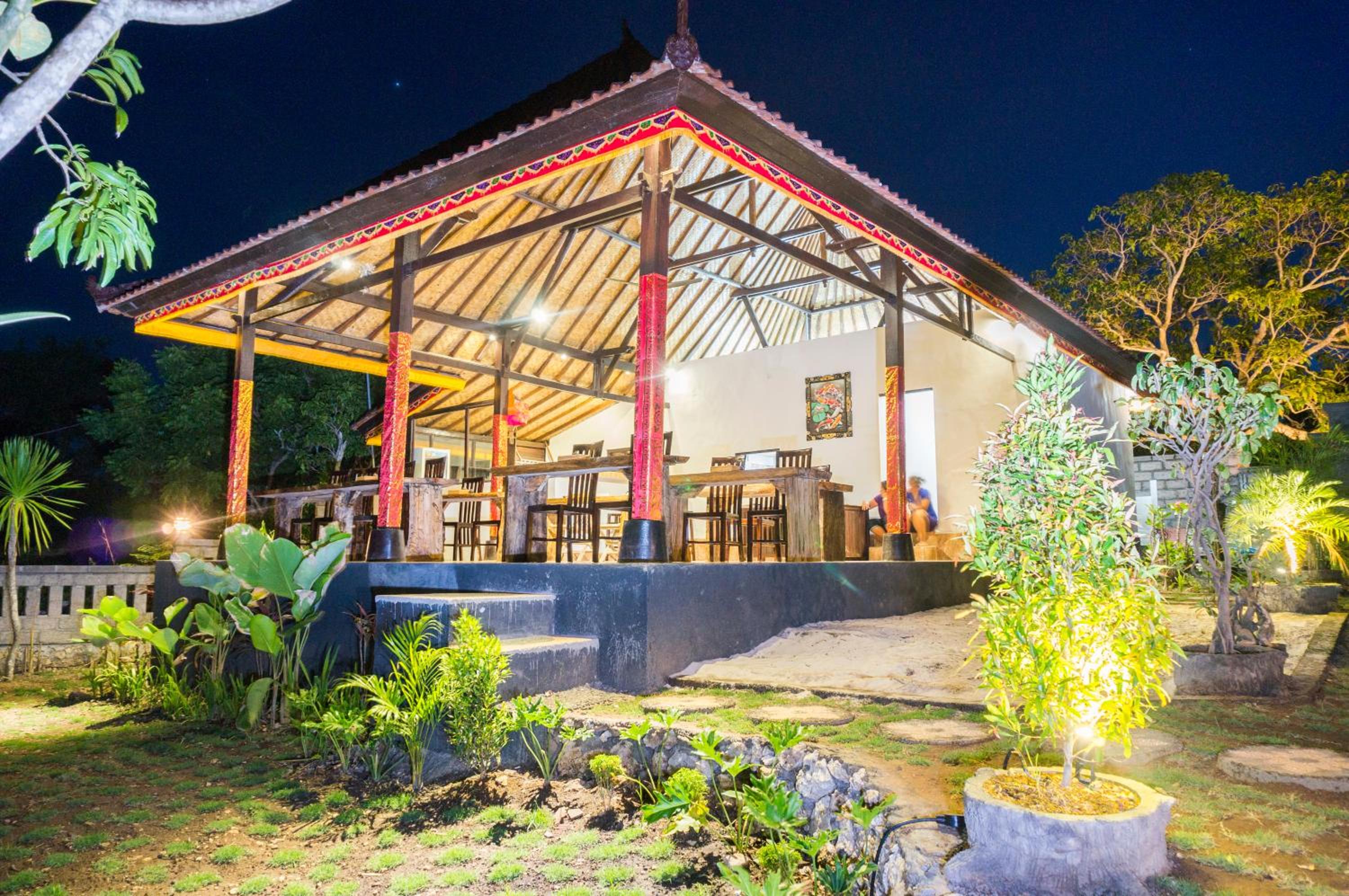 Sunrise Ocean Hut's Lembongan