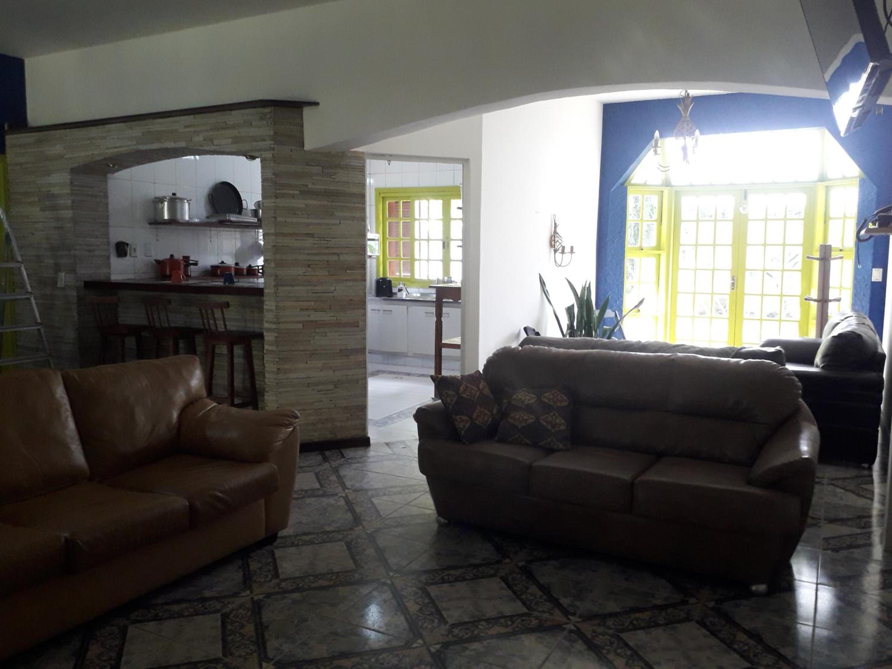 Casa Linda - Piscina Ampla - Jacuzzi - Imenso Jardim