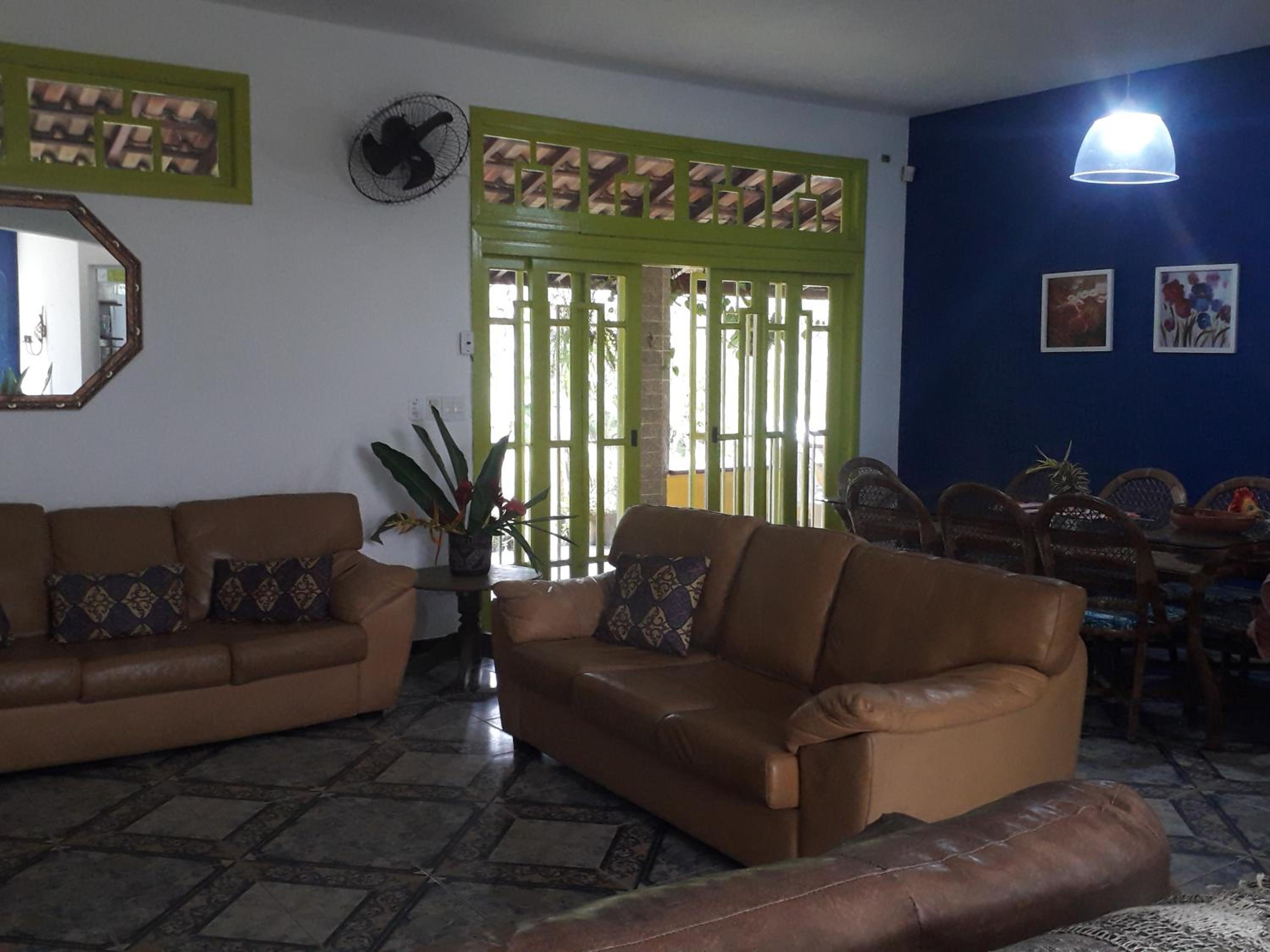 Casa Linda - Piscina Ampla - Jacuzzi - Imenso Jardim