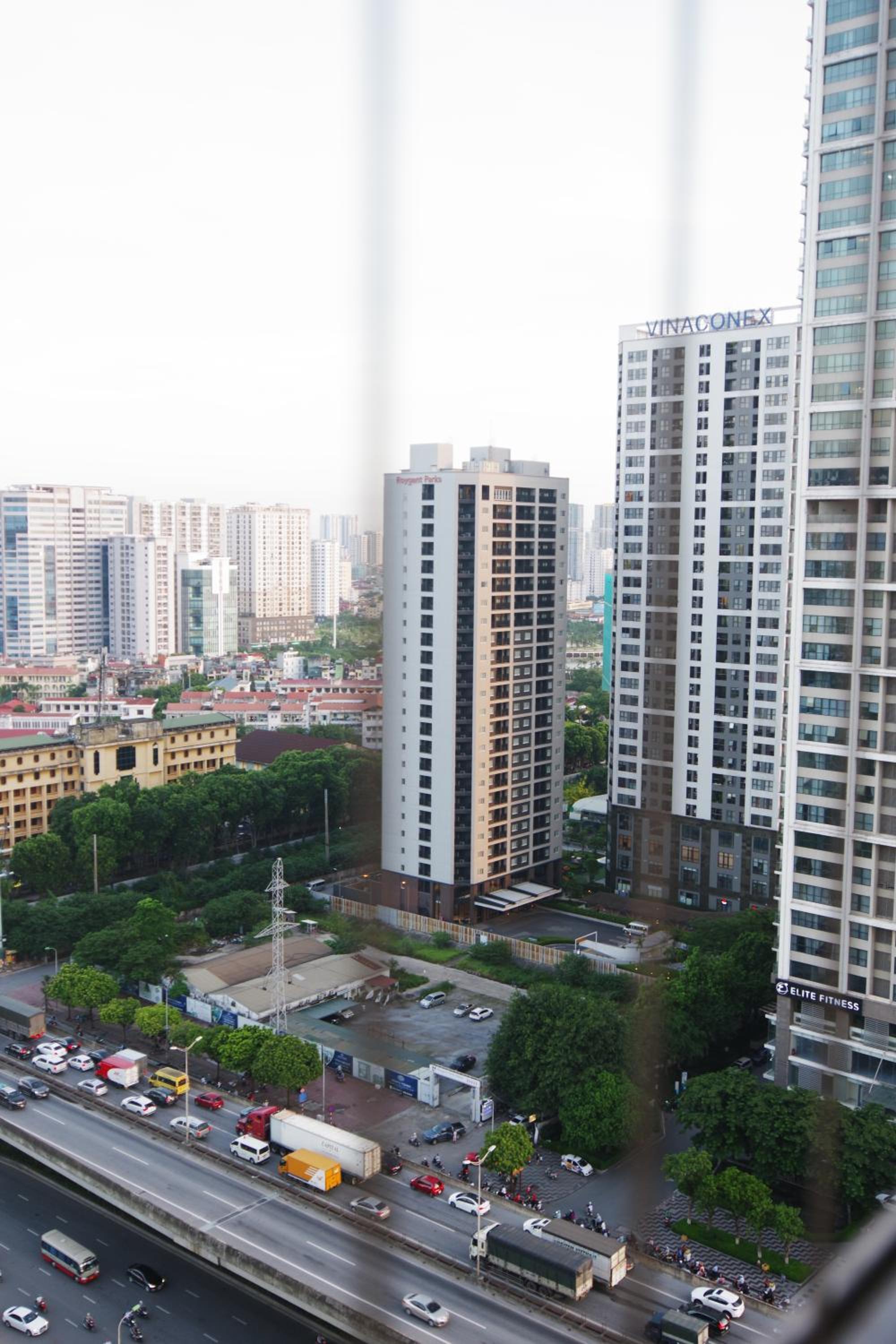 D'Capitale Luxury Apartments by The Zenith