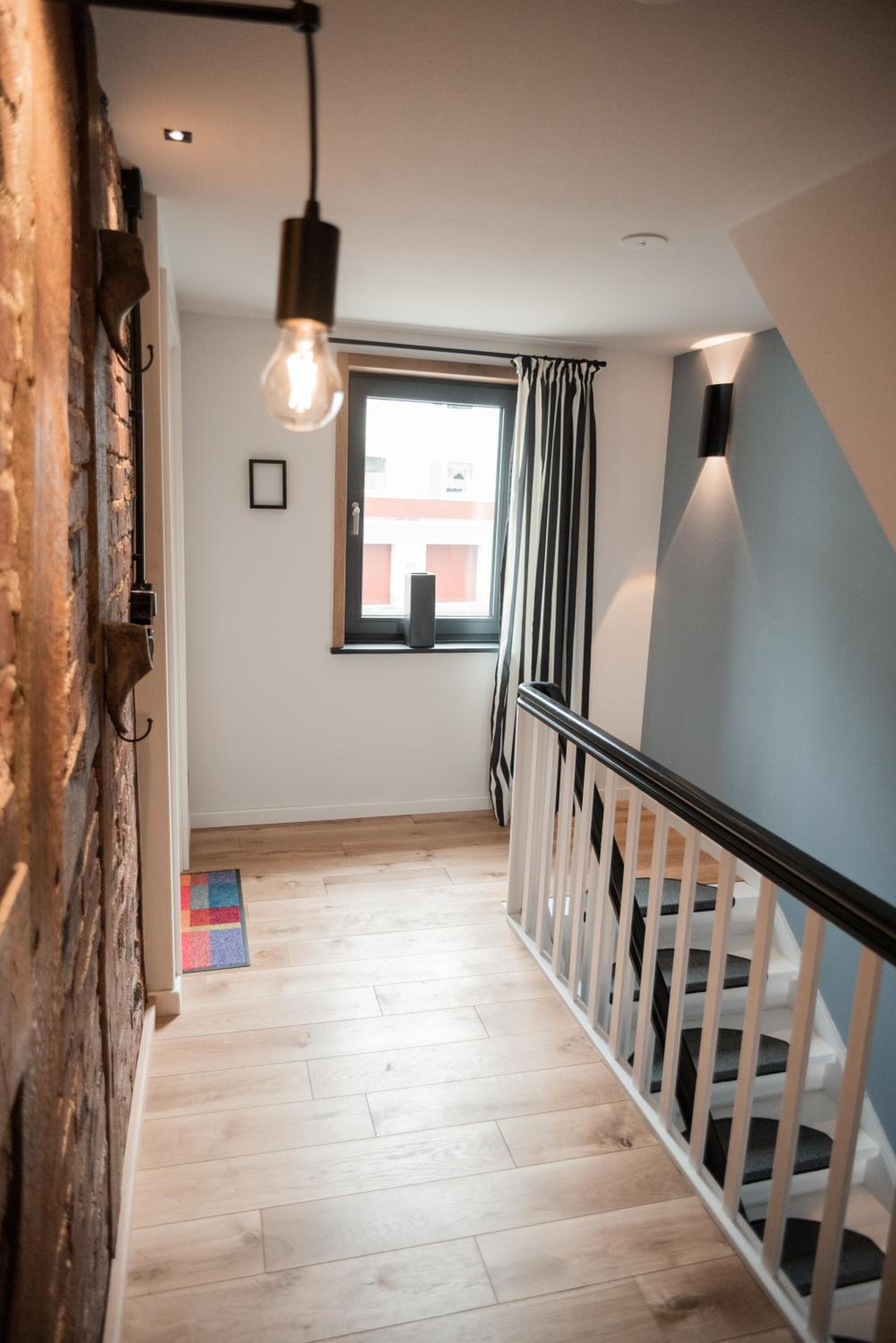 Photo 61