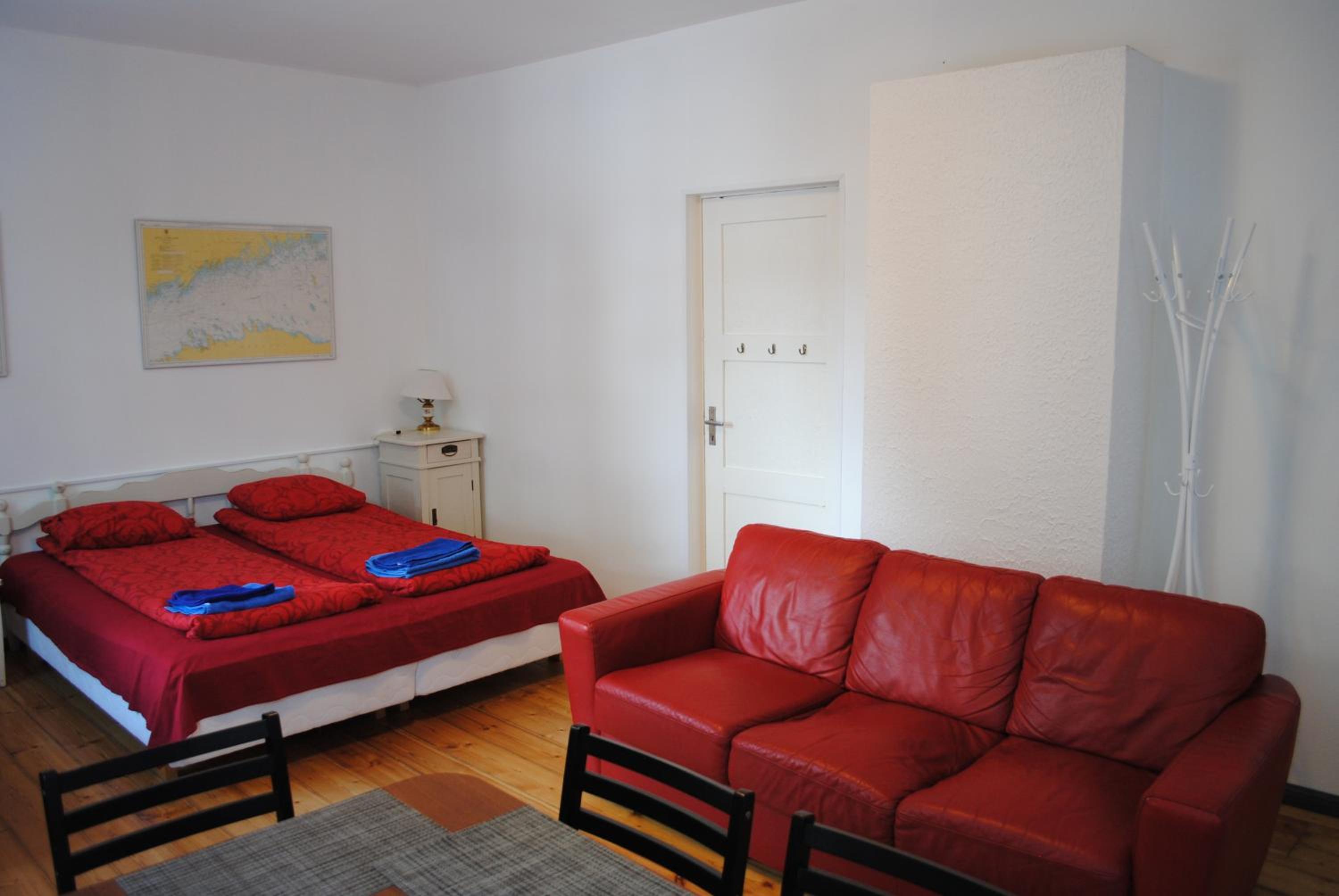 Aadelheide Family Apartments
