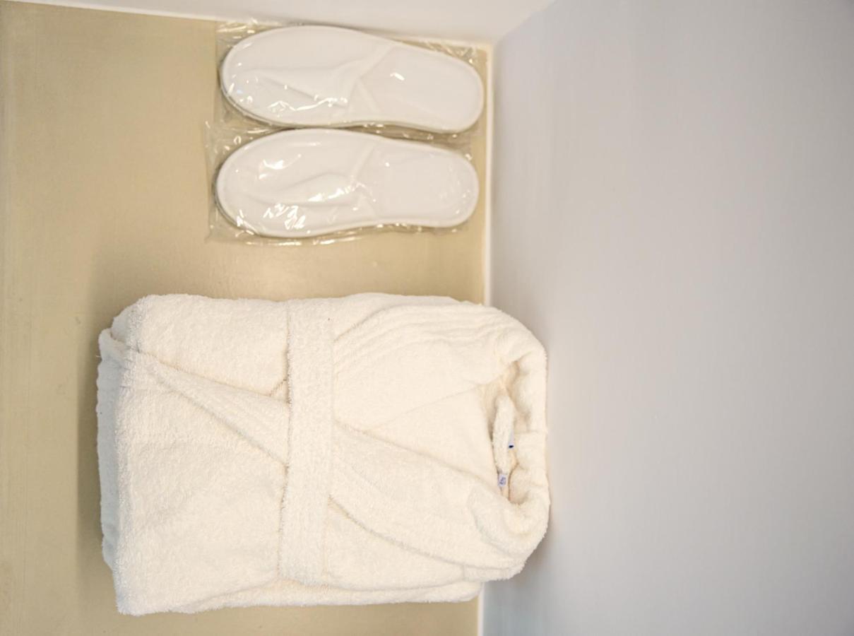 Oia Vacations - Adorno Oia - Property Image 8