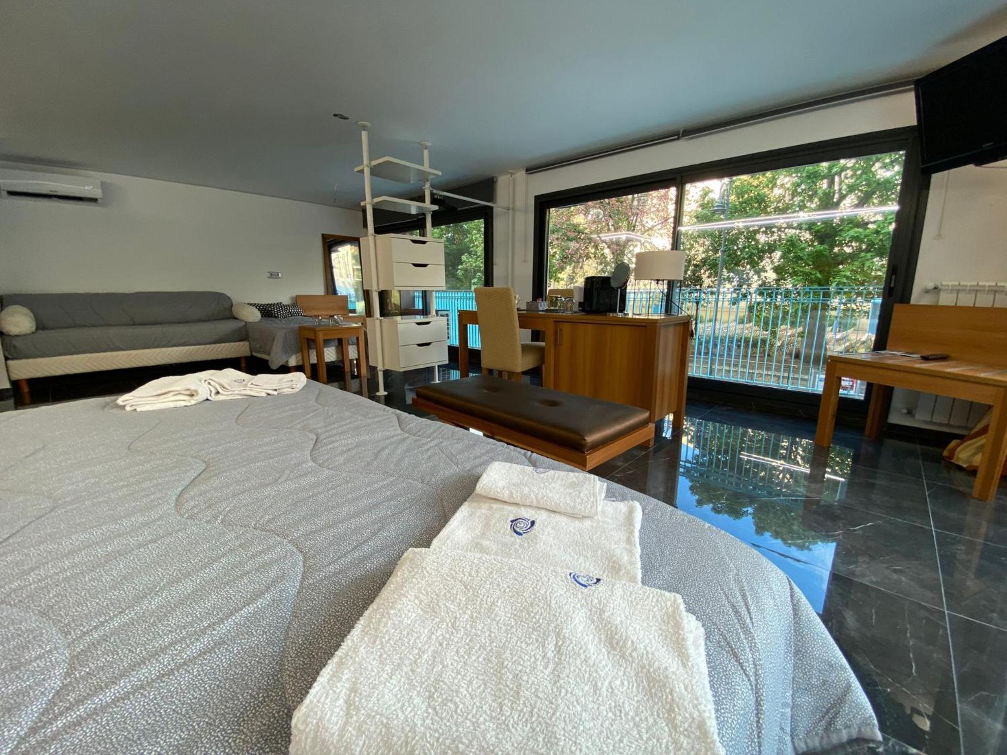 hotel room