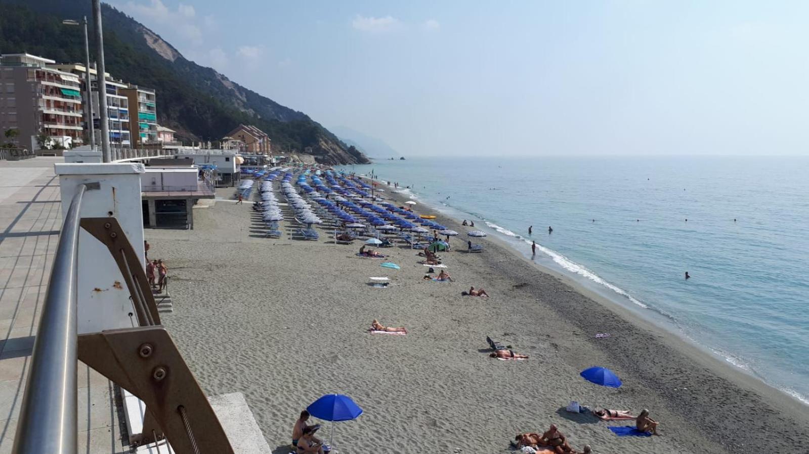 Rocce sul Mare view 4