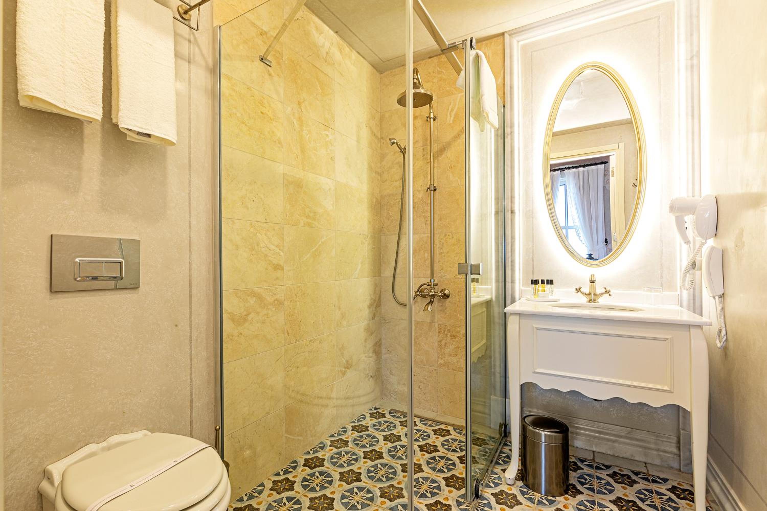 Meroddi Barnathan Hotel - Image 66